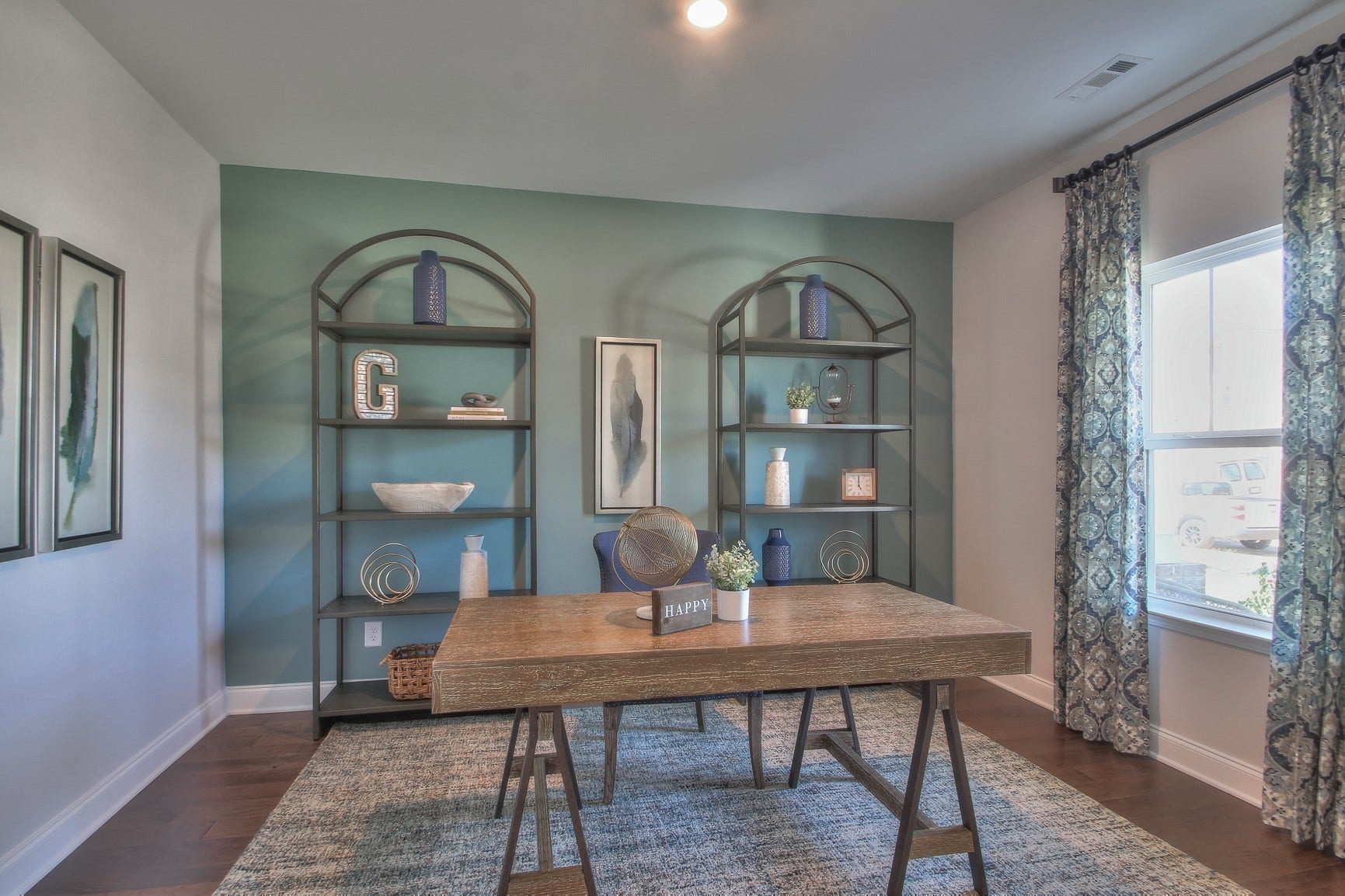 2009 Bennett Creek Dr, Columbia, TN 38401 Flex room/ Bedroom 4 downstairs. Photo is of likeness taken from model home; colors and finishes will vary.
