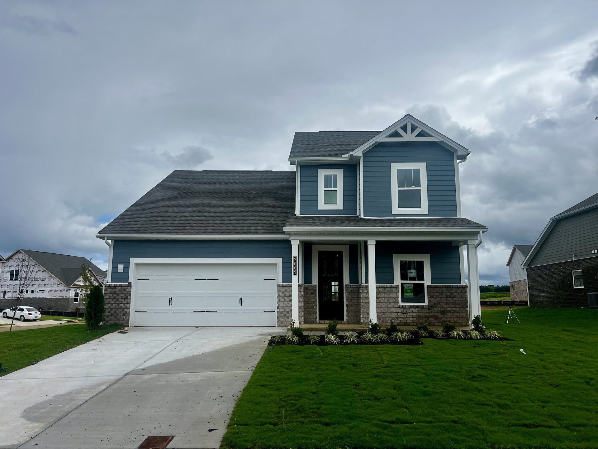 2009 Bennett Creek Dr, Columbia, TN 38401 2009 Bennett Creek Dr, Columbia, TN 38401