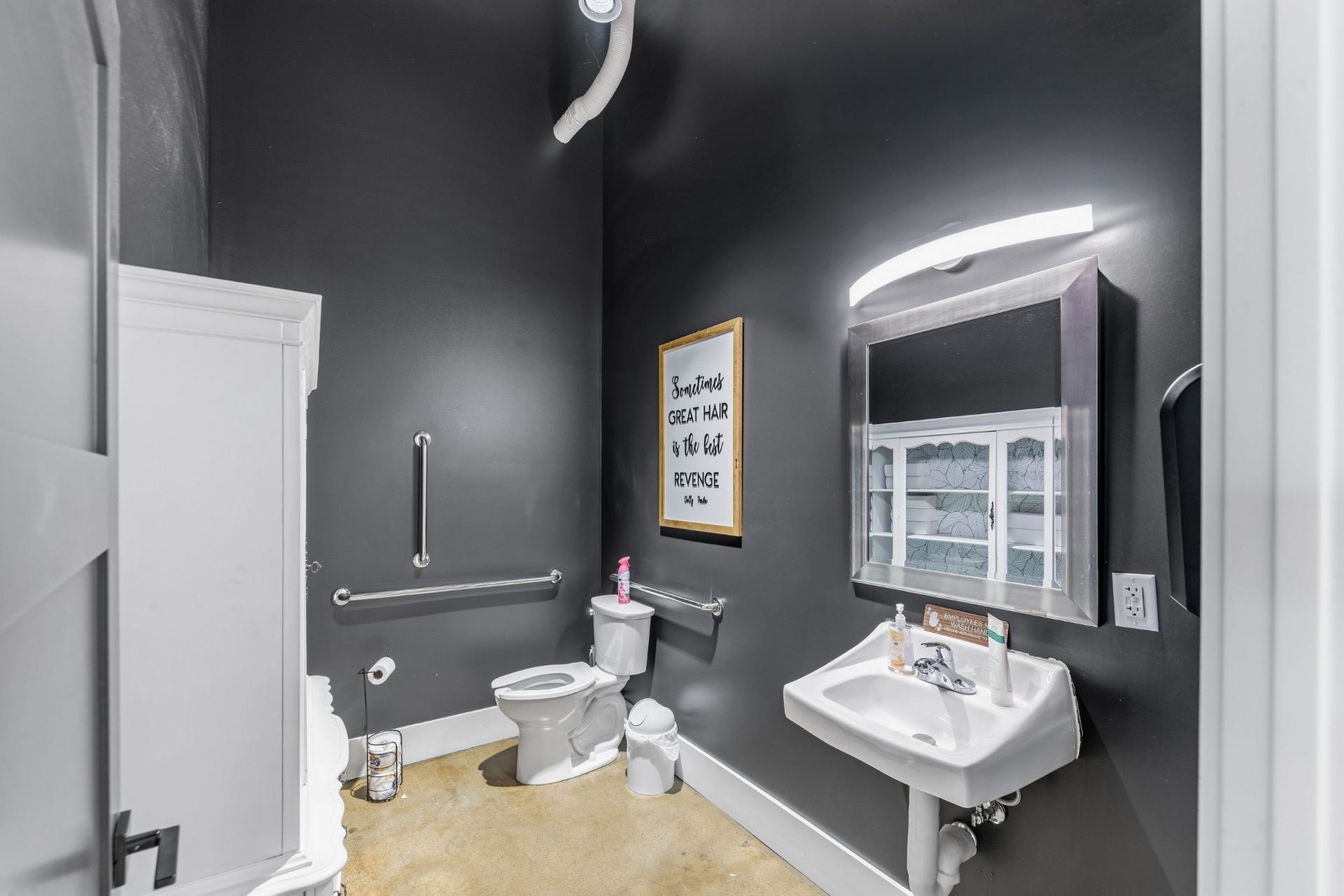 1100 S Garden St, Columbia, TN 38401 1100 S Garden St, Columbia, TN 38401