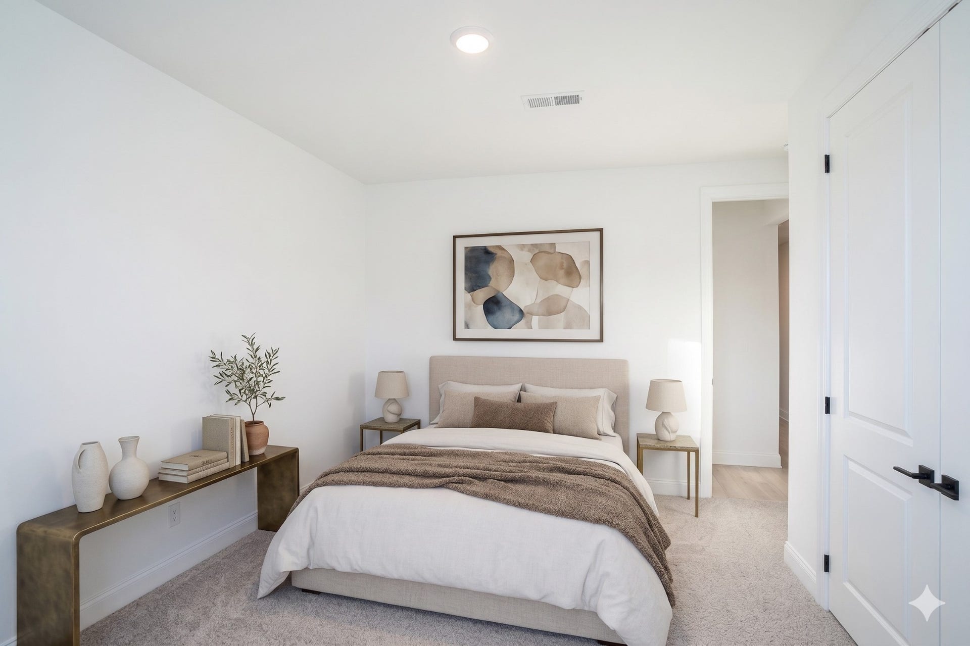 2372 Williamsport Landing, Columbia, TN 38401 Virtual Stage Secondary downstairs bedroom