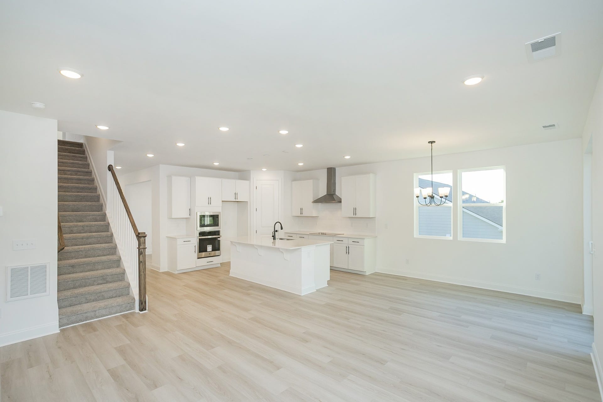 2372 Williamsport Landing, Columbia, TN 38401 2372 Williamsport Landing, Columbia, TN 38401