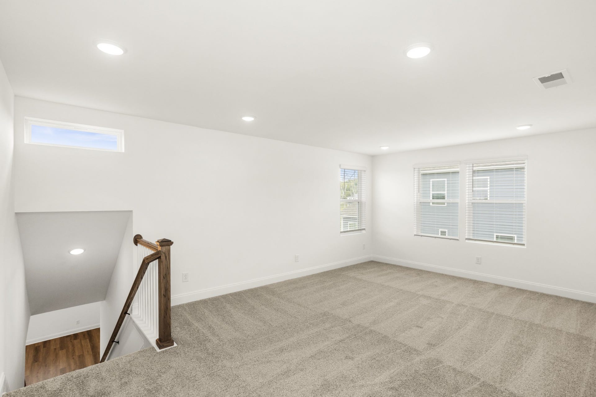 2319 Williamsport Landing, Columbia, TN 38401 2nd floor Den