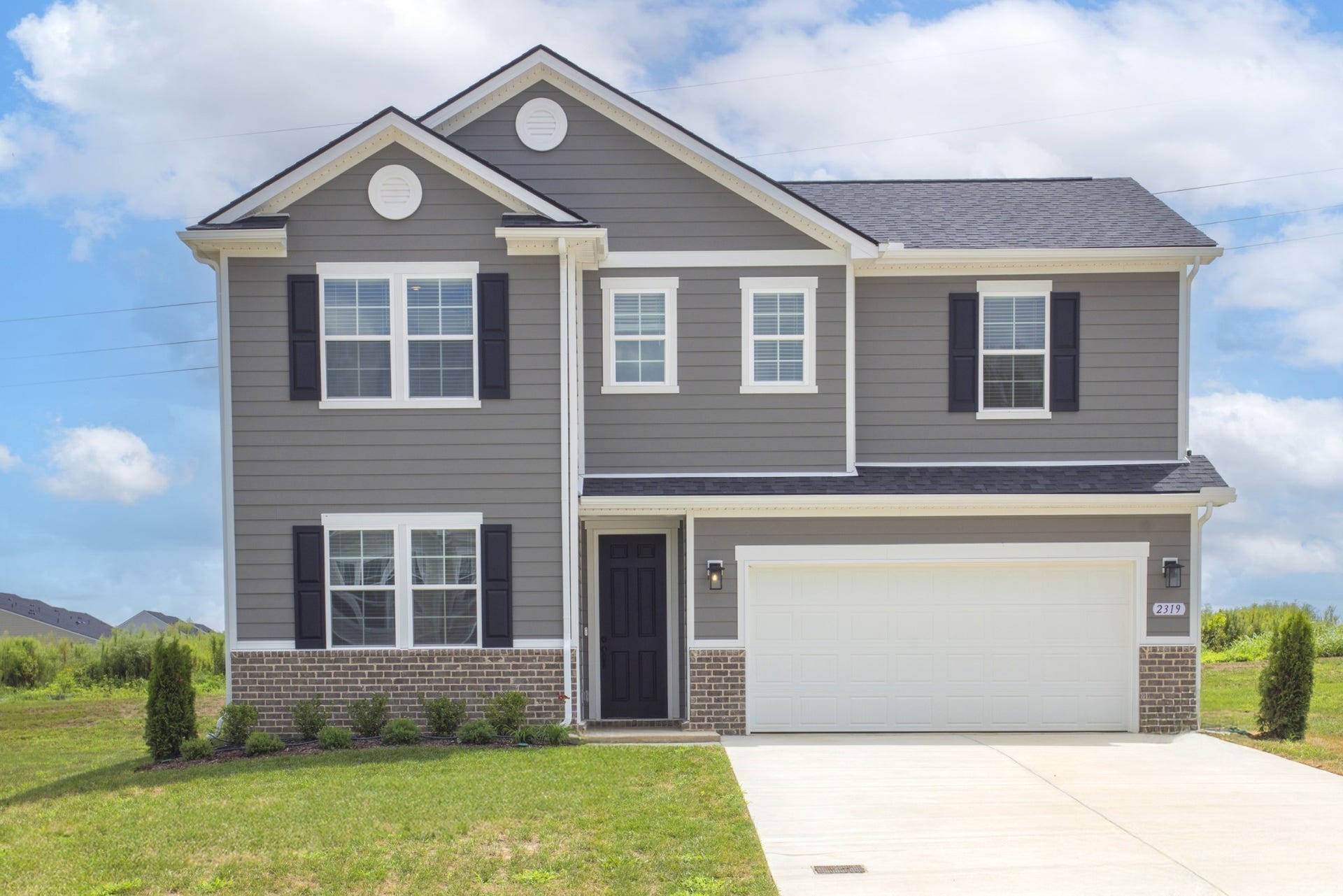 2319 Williamsport Landing, Columbia, TN 38401 Front of home