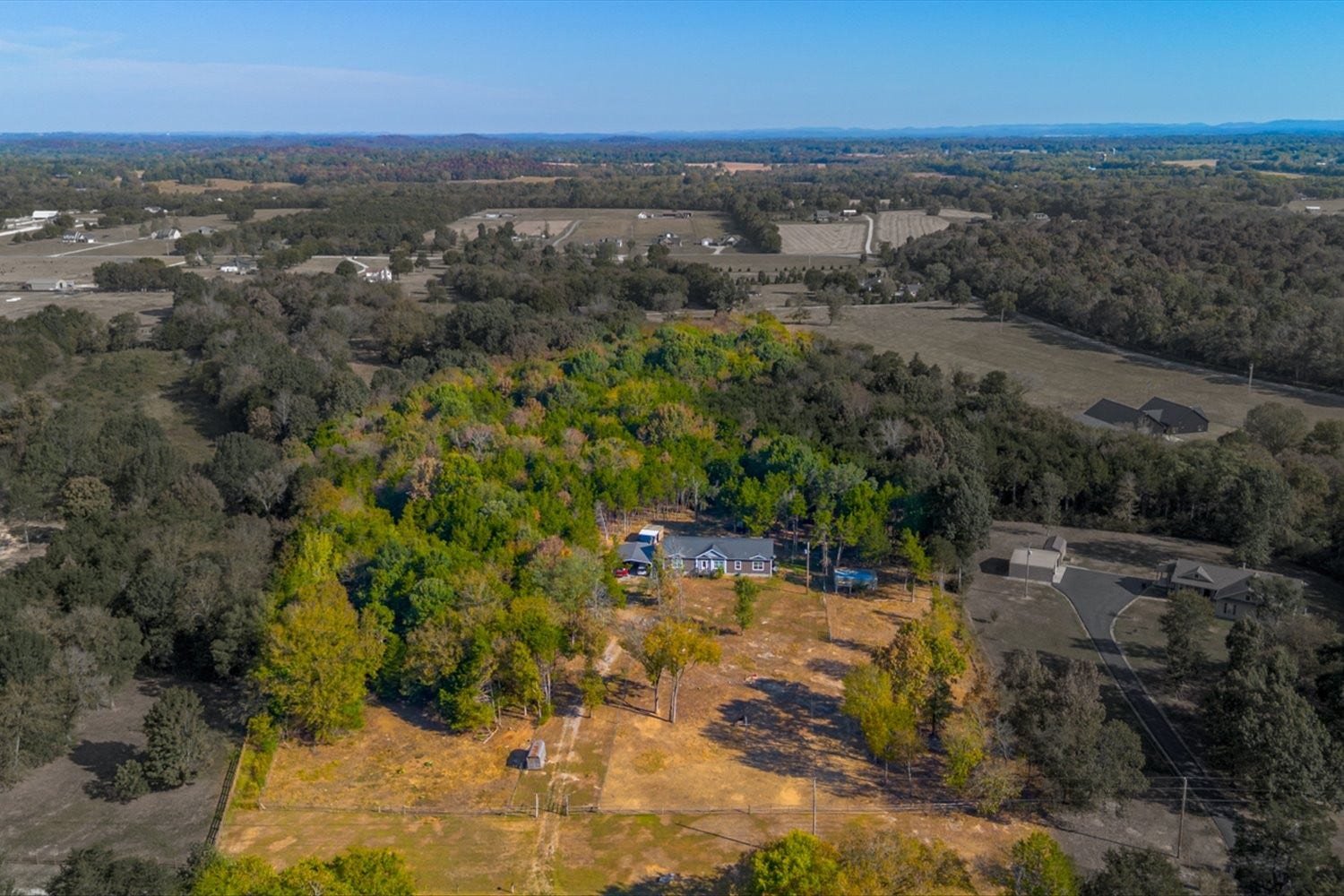 Gorgeous land all around and NO restrictions!