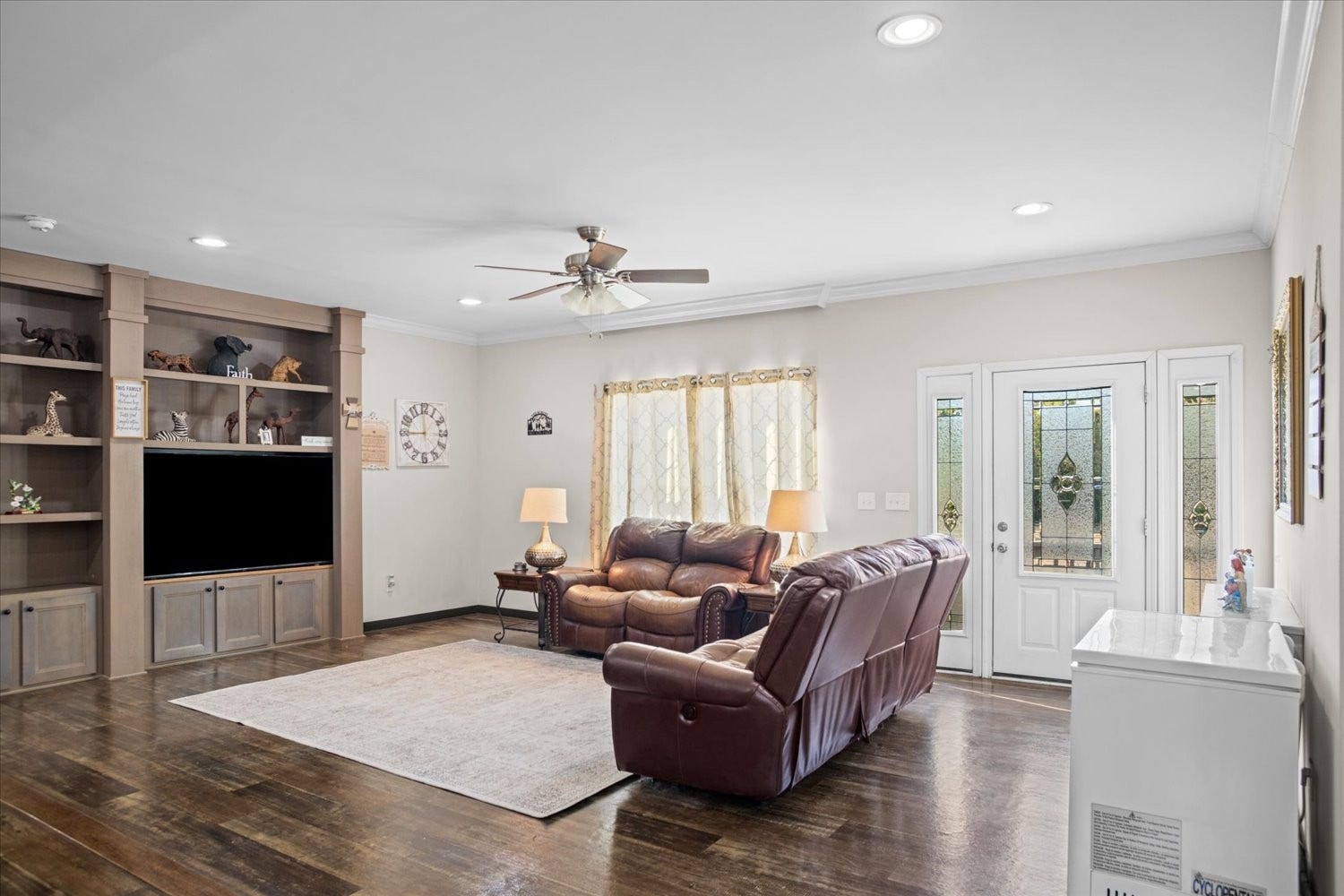 Spacious living area