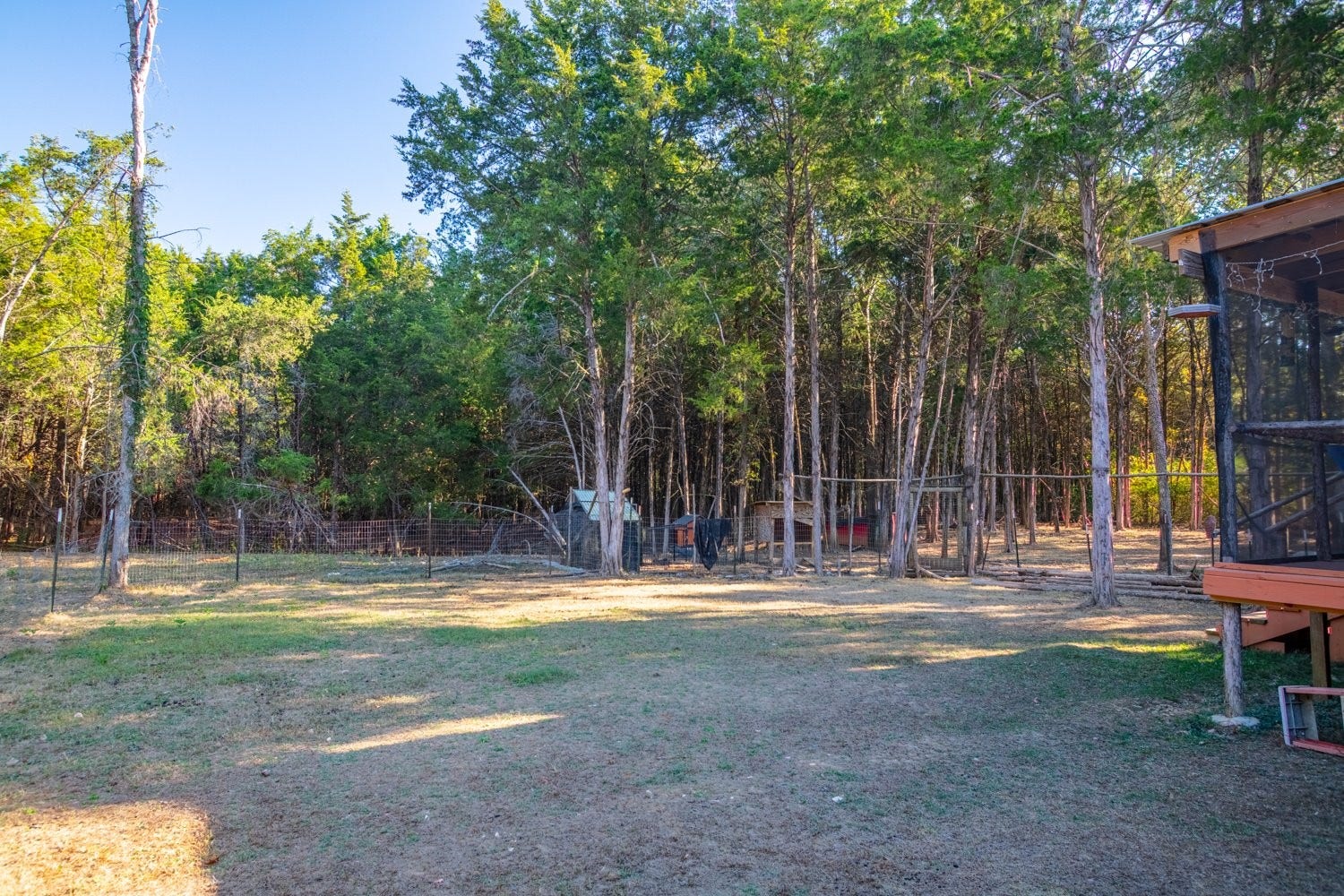 Open flat land ideal for your mini farm or gardening