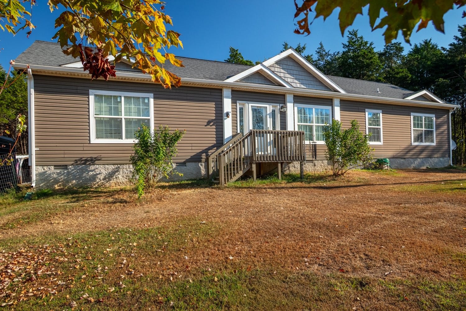 It's hard to believe this gorgeous place is a manufactured home