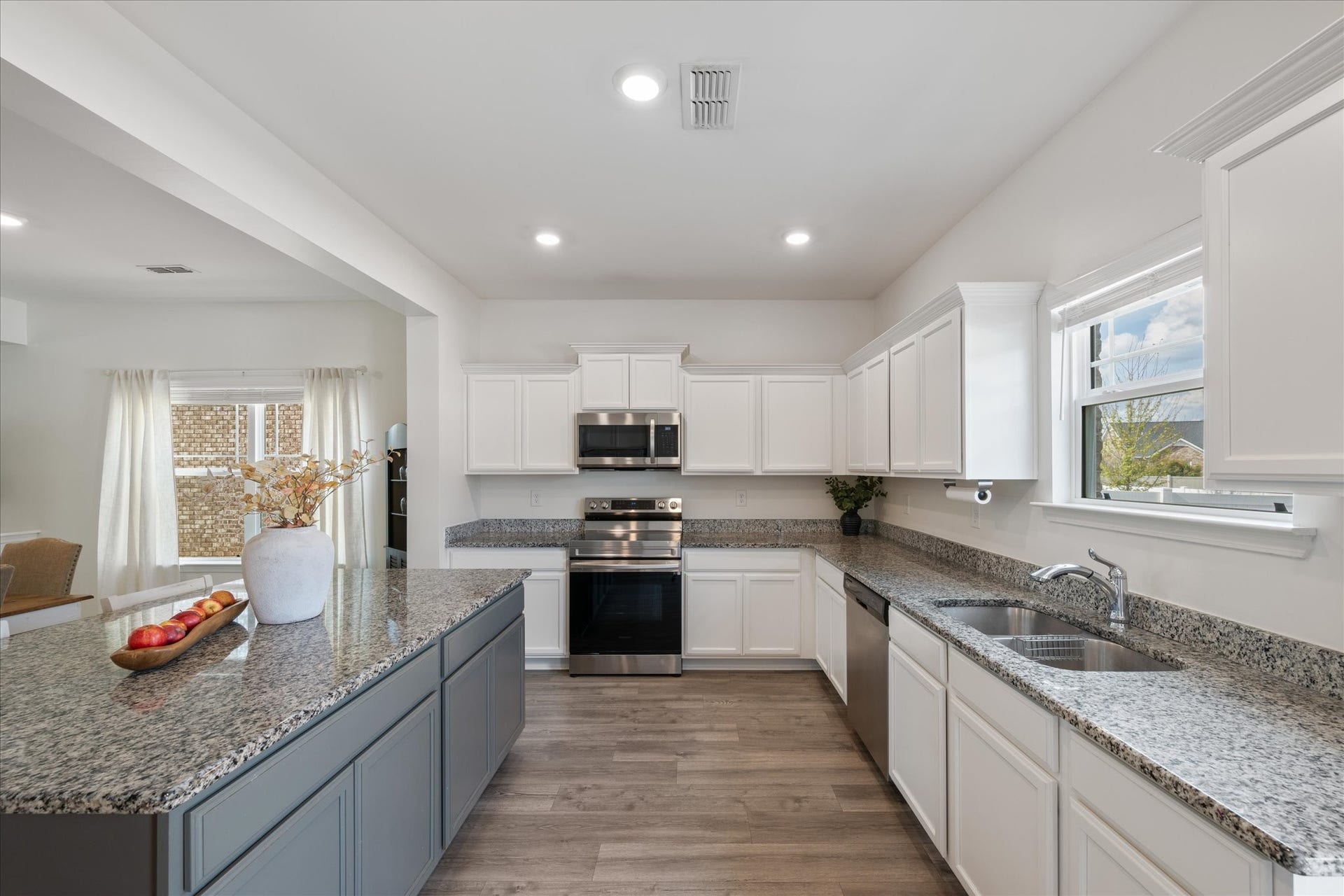 209 Thorpe Dr, Spring Hill, TN 37174 209 Thorpe Dr, Spring Hill, TN 37174