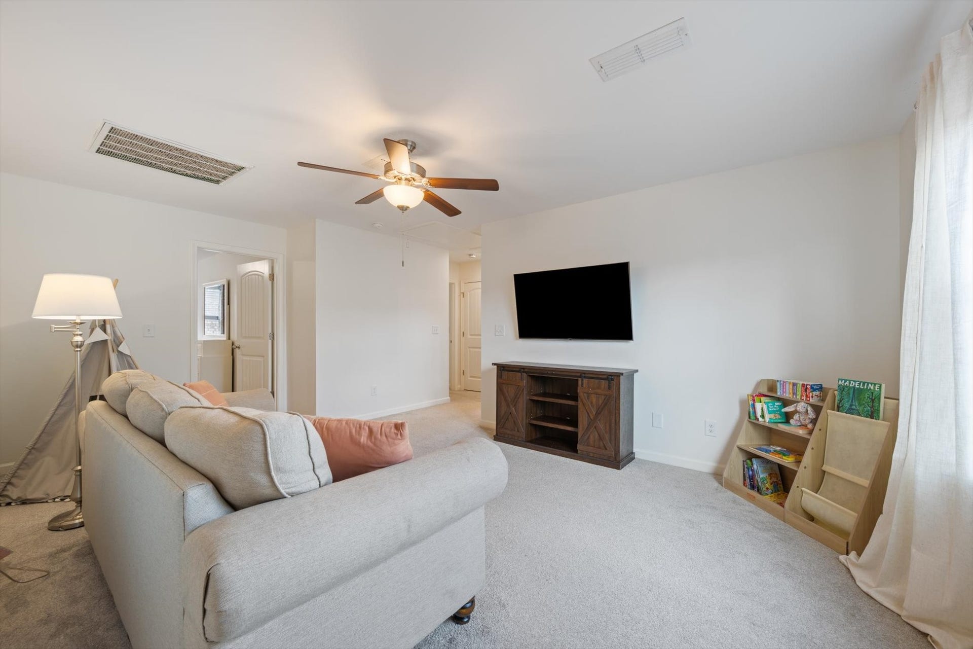 209 Thorpe Dr, Spring Hill, TN 37174 Bonus Room