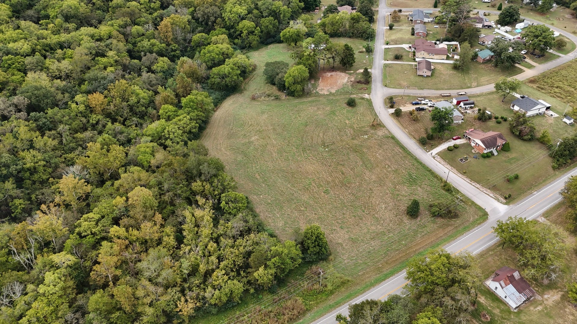 2403 Steve Dr, Columbia, TN 38401 2403 Steve Dr, Columbia, TN 38401