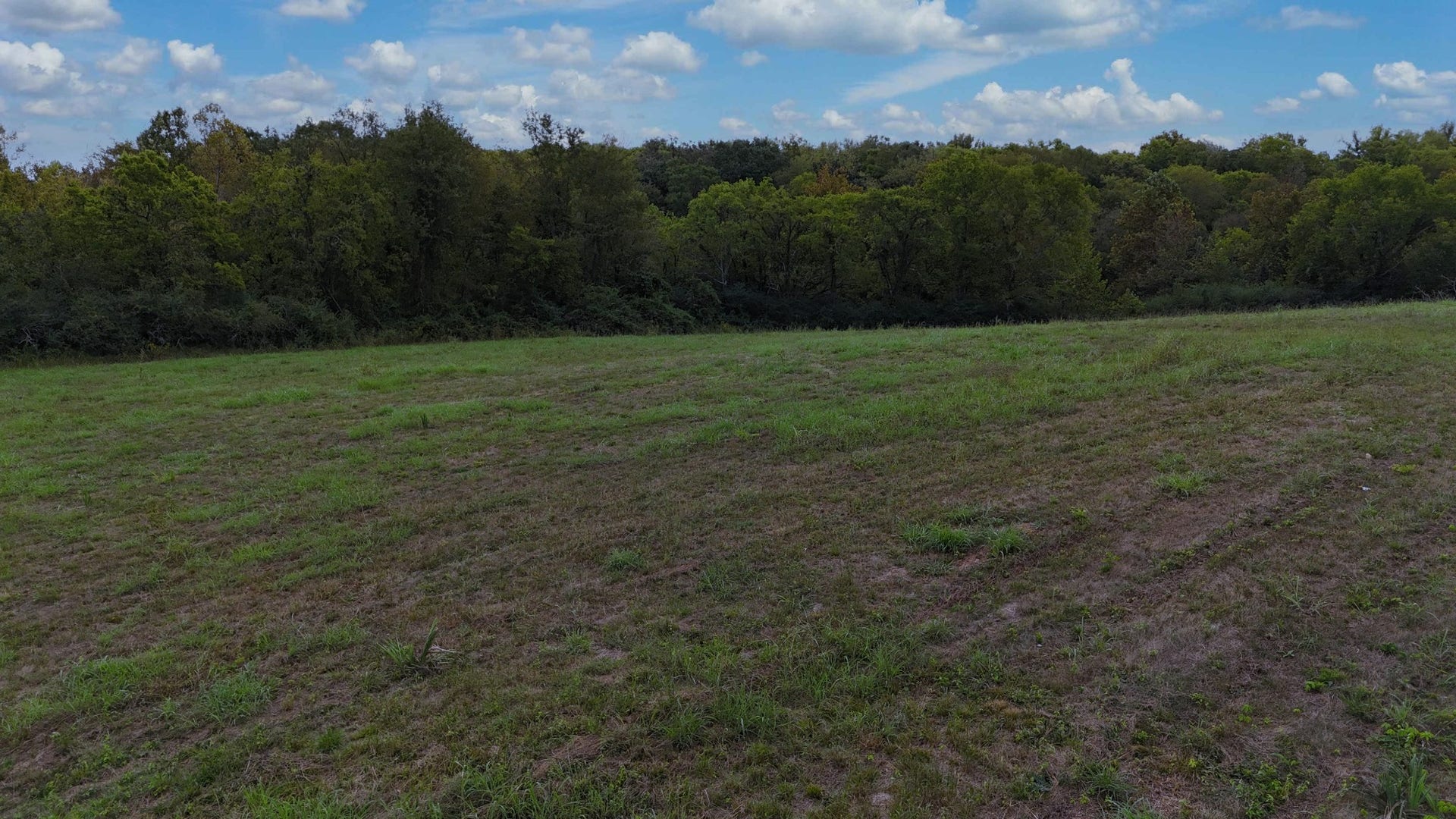 2403 Steve Dr, Columbia, TN 38401 2403 Steve Dr, Columbia, TN 38401