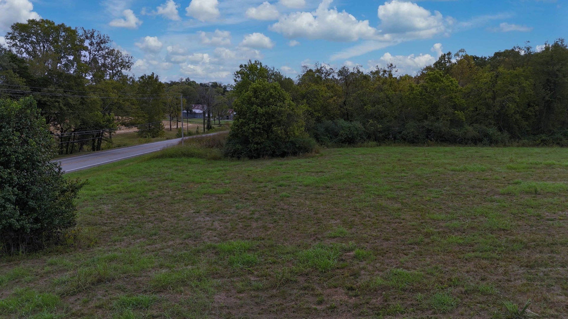 2403 Steve Dr, Columbia, TN 38401 2403 Steve Dr, Columbia, TN 38401