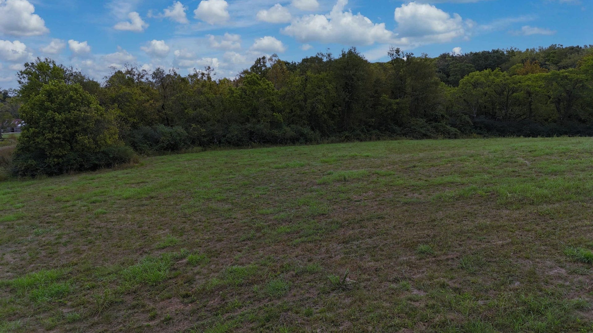 2403 Steve Dr, Columbia, TN 38401 2403 Steve Dr, Columbia, TN 38401