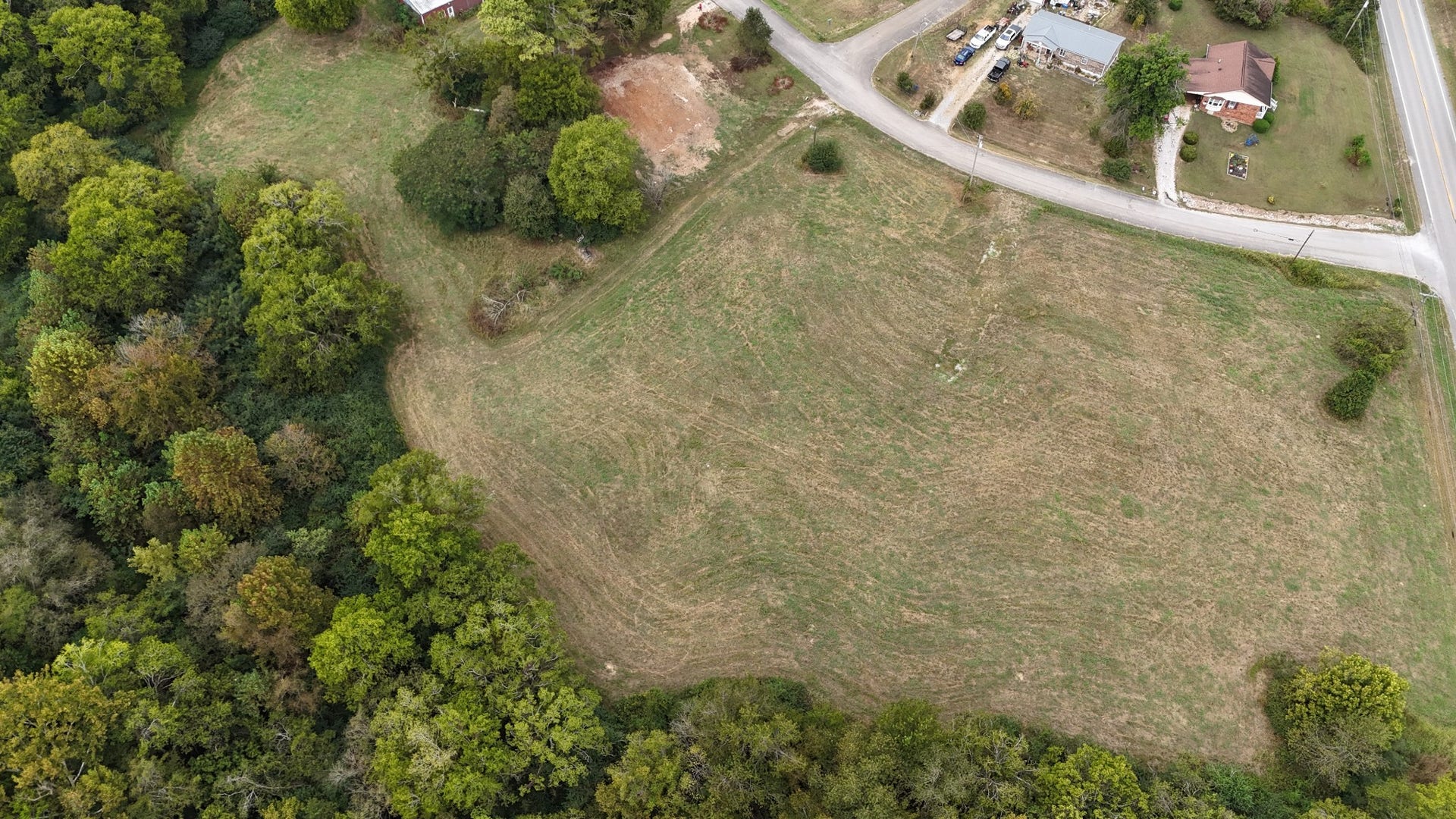 2403 Steve Dr, Columbia, TN 38401 2403 Steve Dr, Columbia, TN 38401