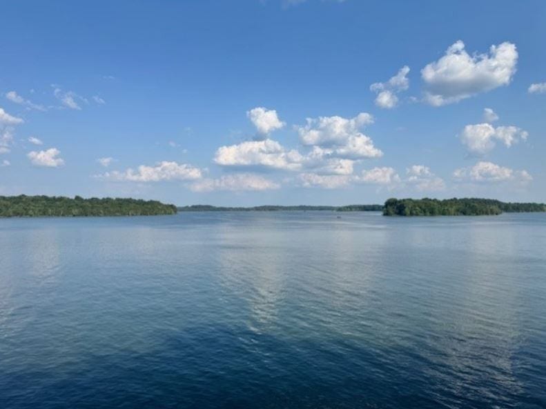 111 West Casa Way, Mount Juliet, TN 37122 Percy Priest Lake