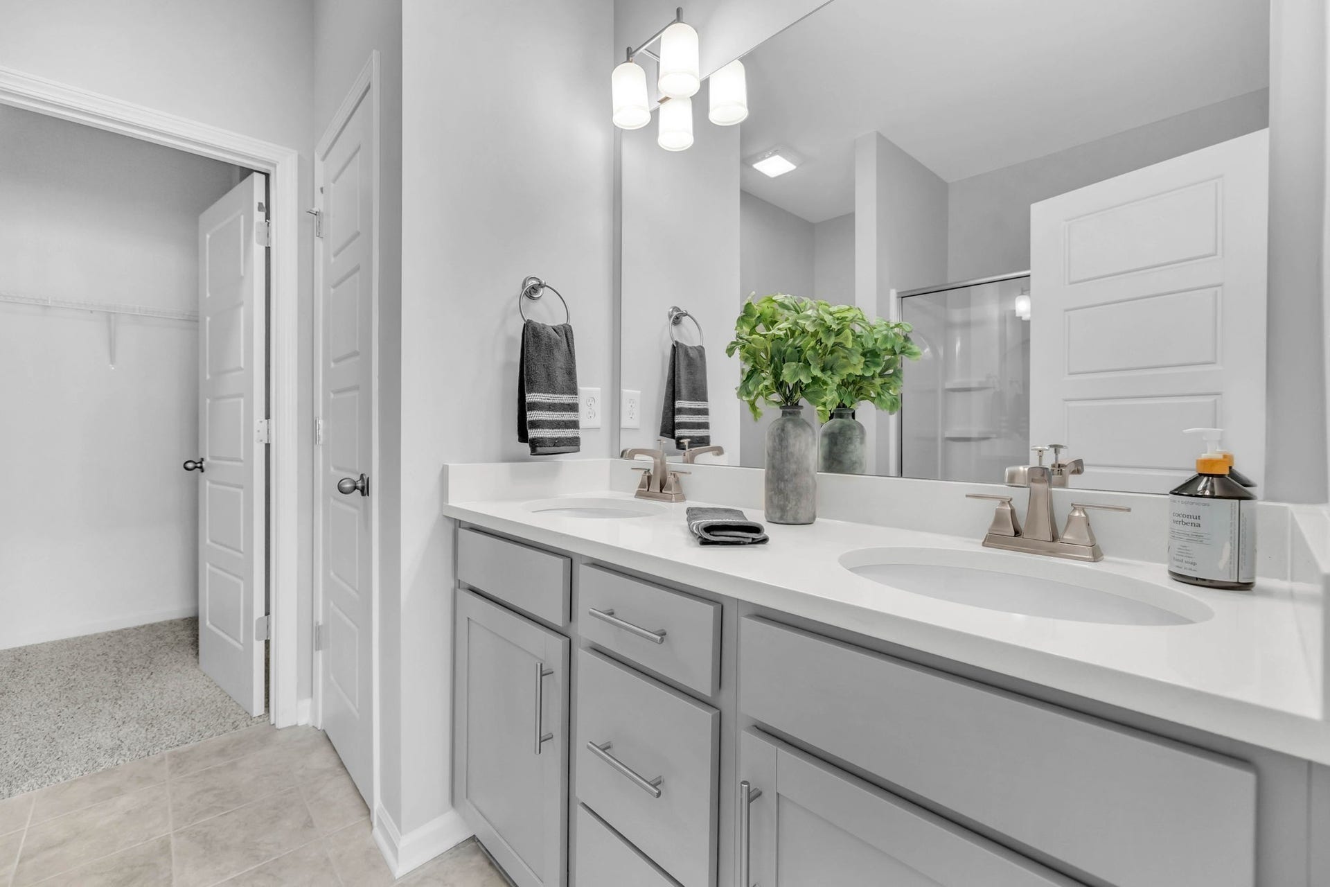 361 Carver Connection, Lebanon, TN 37087 Primary Ensuite Bath with Dual Vanities, Large Walk-In Closet, & Linen closet.