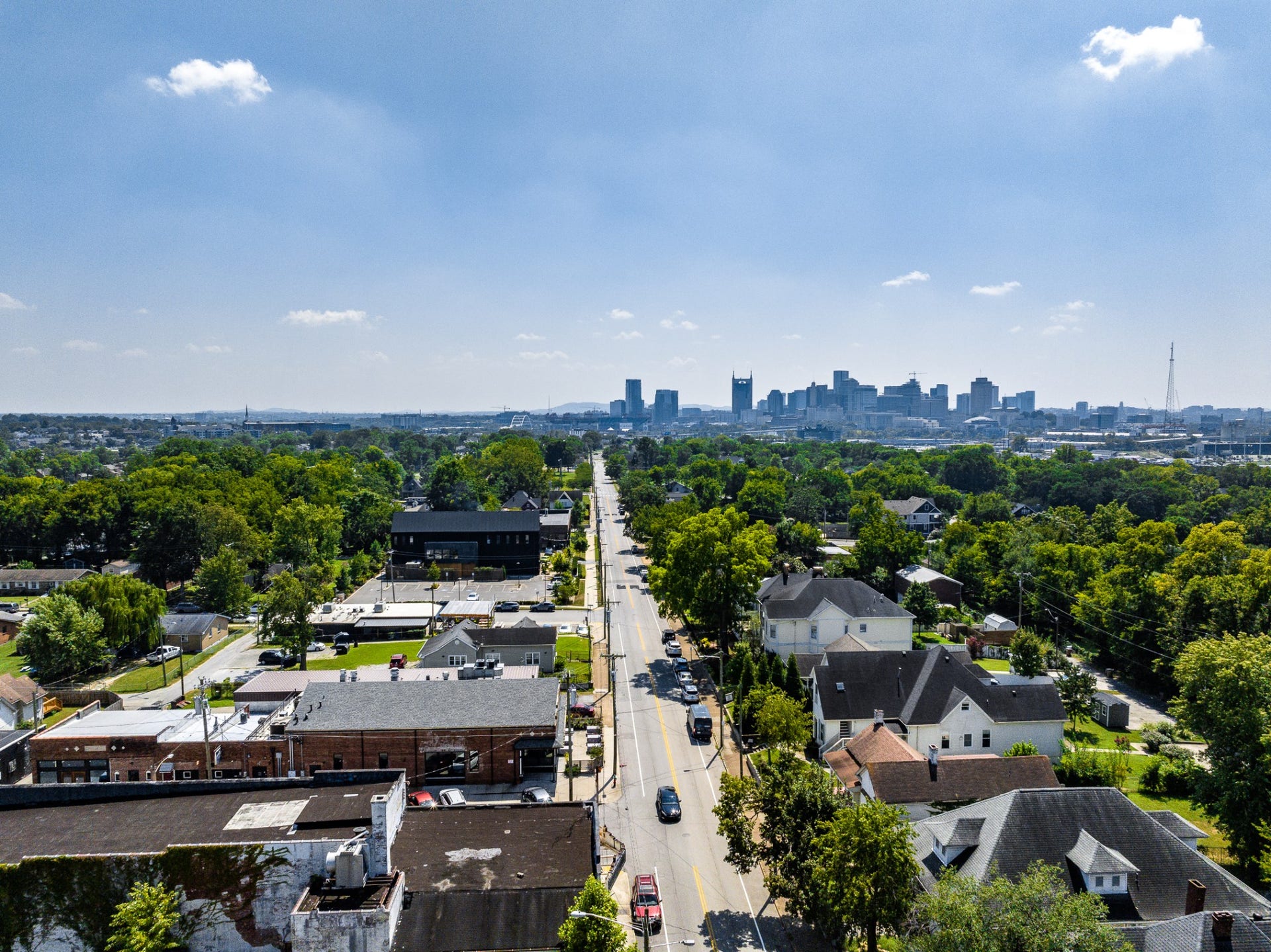 The energy of Downtown Nashville is less than 15 minutes away, making it easy to tap into the city whenever the mood strikes.