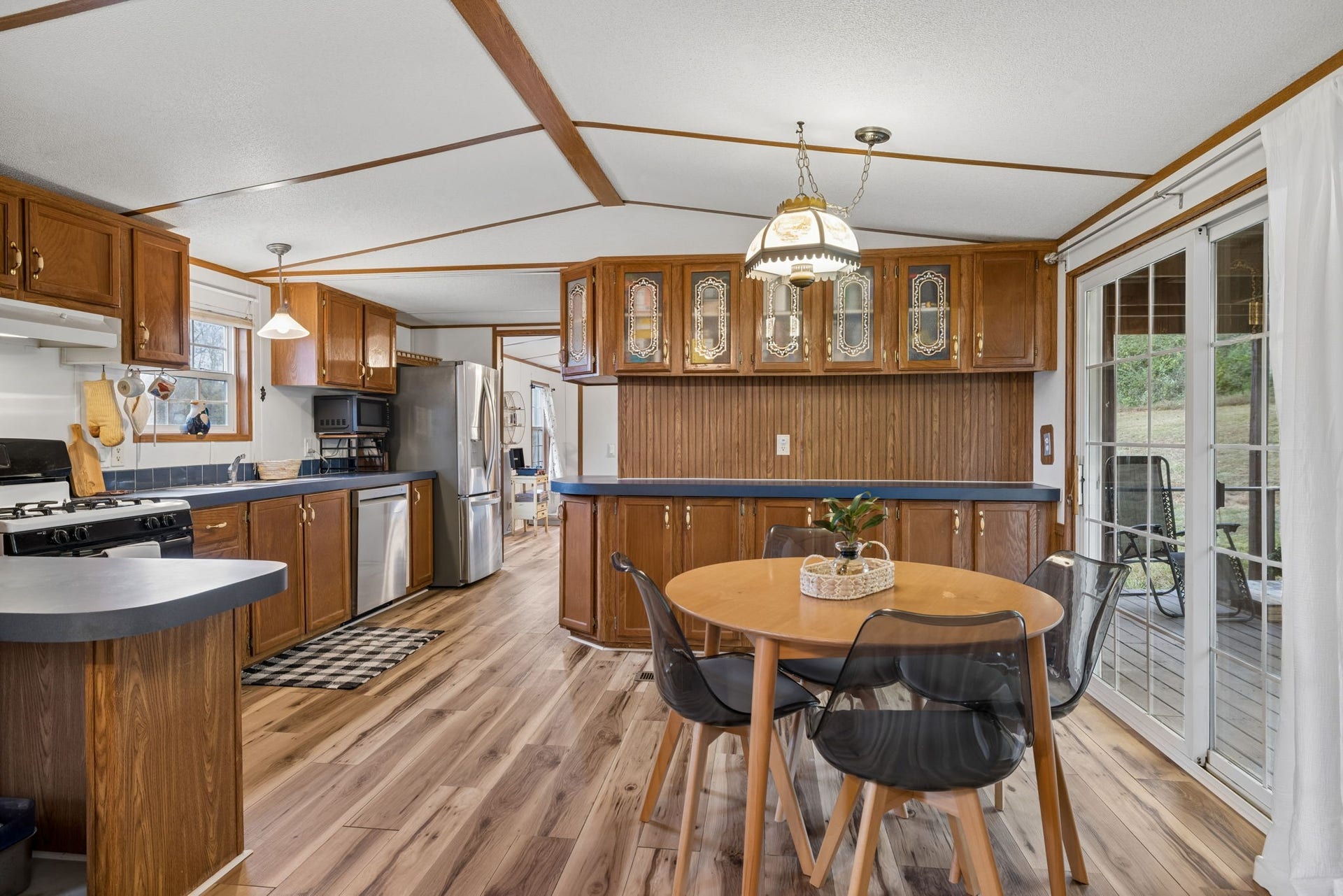 1687 Columbia Rock Rd, Columbia, TN 38401 1687 Columbia Rock Rd, Columbia, TN 38401