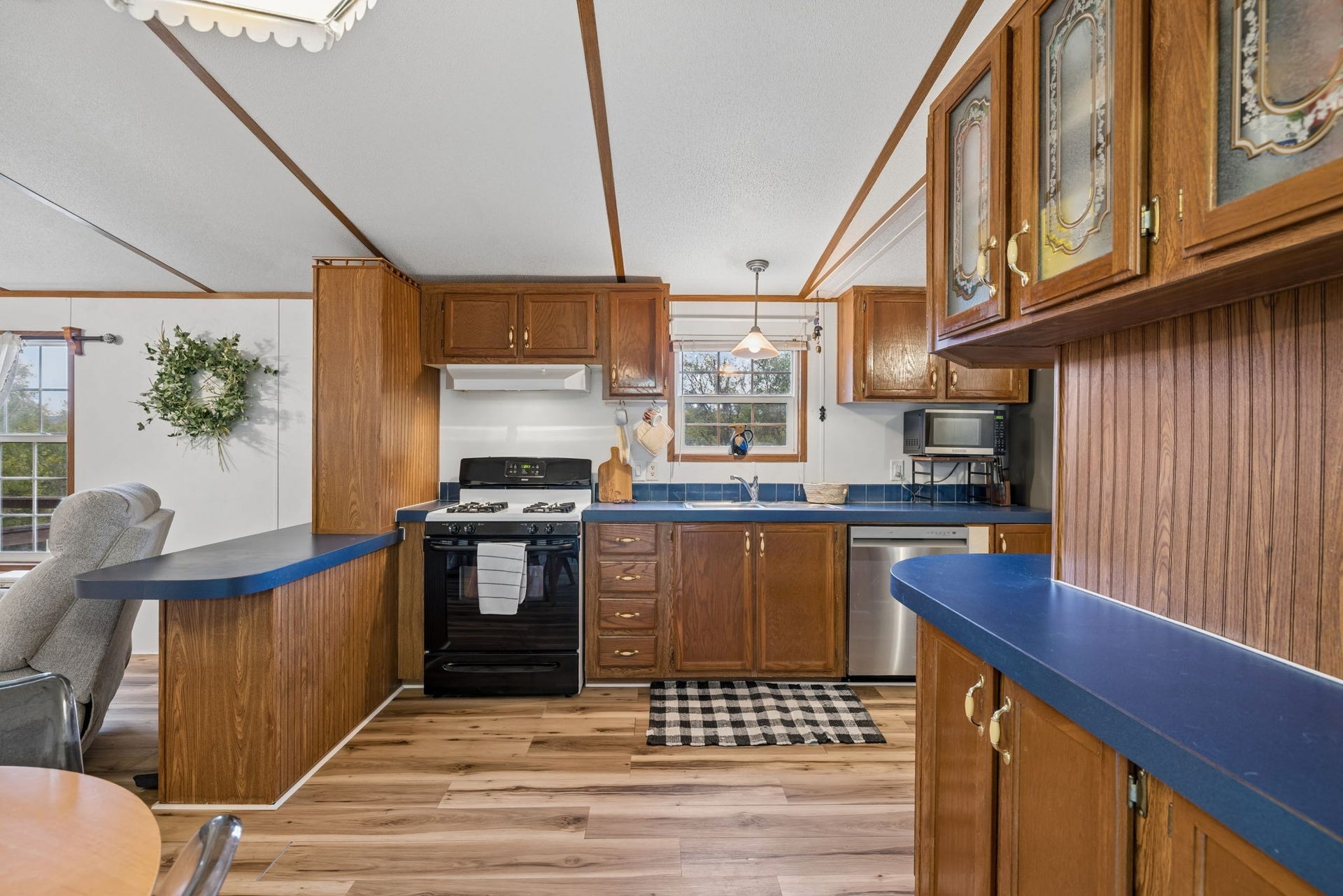 1687 Columbia Rock Rd, Columbia, TN 38401 1687 Columbia Rock Rd, Columbia, TN 38401
