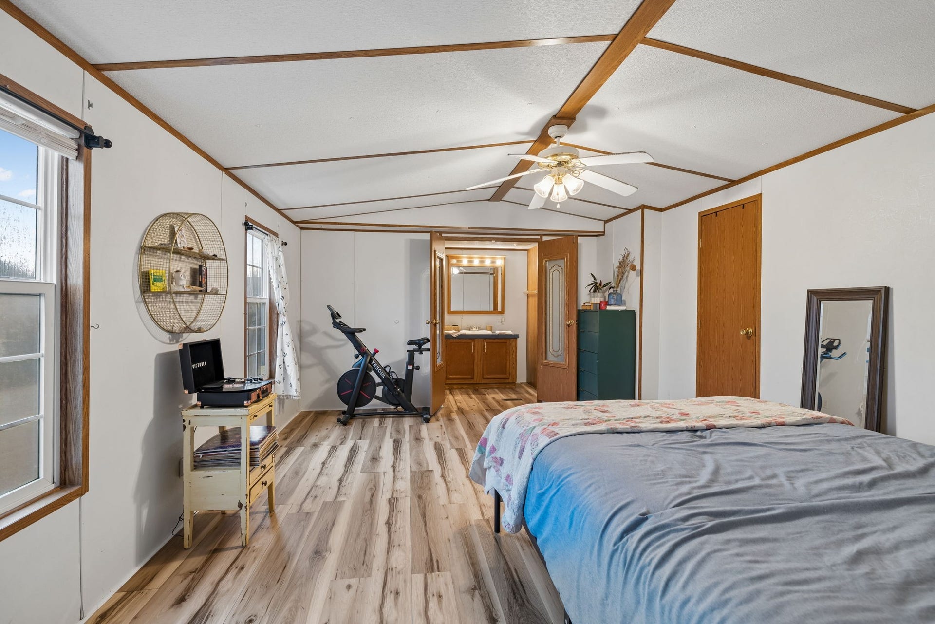 1687 Columbia Rock Rd, Columbia, TN 38401 1687 Columbia Rock Rd, Columbia, TN 38401