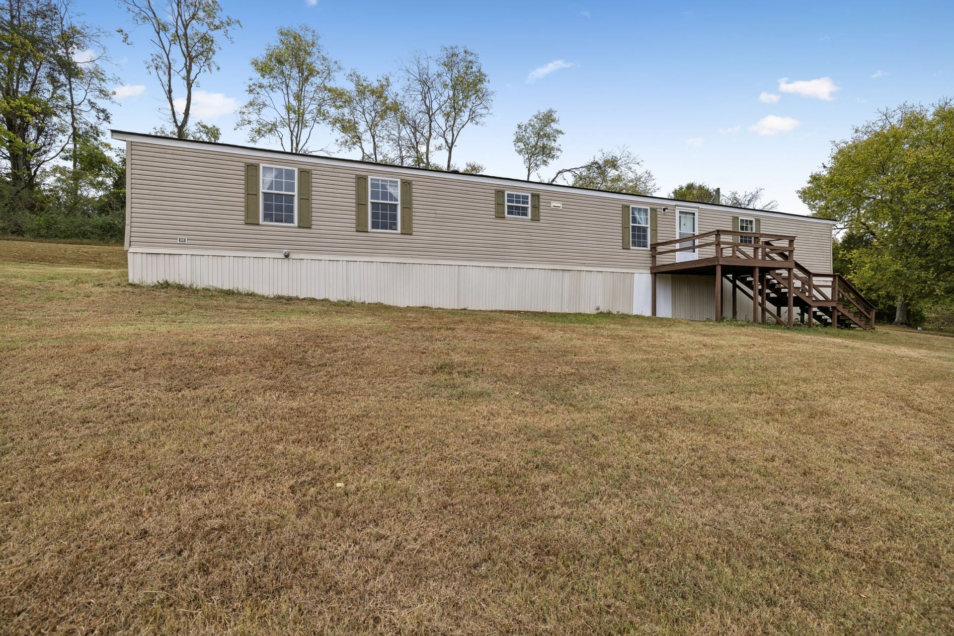 1687 Columbia Rock Rd, Columbia, TN 38401 1687 Columbia Rock Rd, Columbia, TN 38401