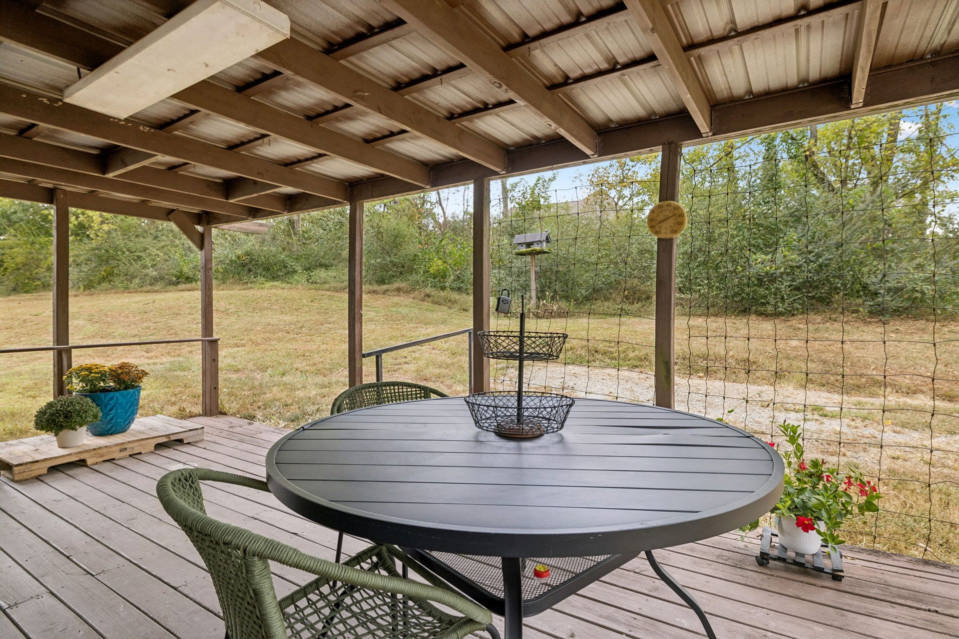 1687 Columbia Rock Rd, Columbia, TN 38401 1687 Columbia Rock Rd, Columbia, TN 38401