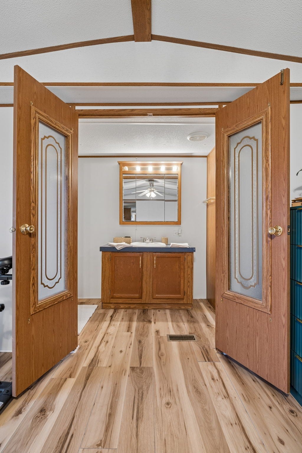1687 Columbia Rock Rd, Columbia, TN 38401 1687 Columbia Rock Rd, Columbia, TN 38401