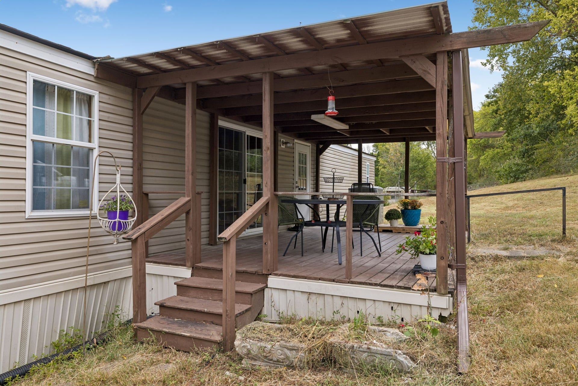 1687 Columbia Rock Rd, Columbia, TN 38401 1687 Columbia Rock Rd, Columbia, TN 38401