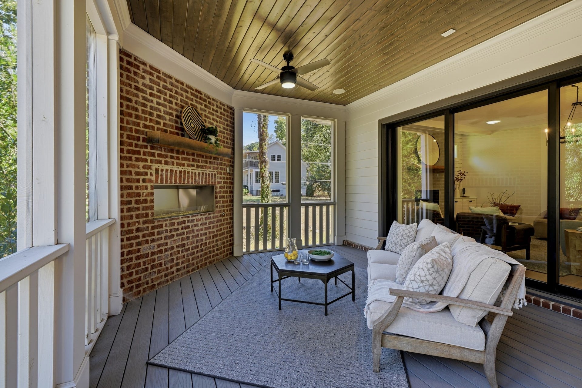 864 Battery Ln, Nashville, TN 37220 864 Battery Ln, Nashville, TN 37220