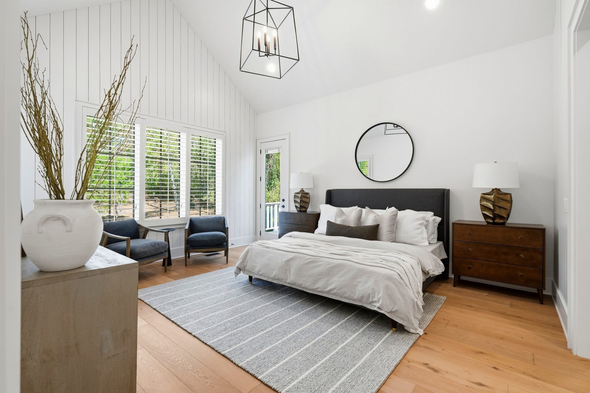 864 Battery Ln, Nashville, TN 37220 864 Battery Ln, Nashville, TN 37220
