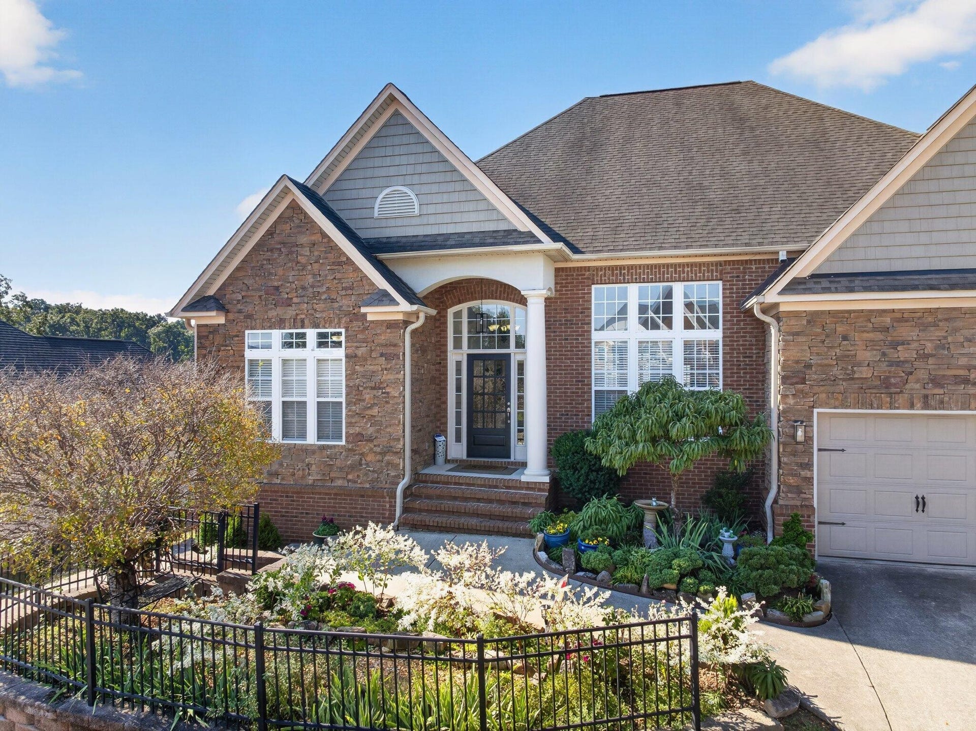 9647 Wiltshire Drive, Ooltewah, TN 37363 9647 Wiltshire Drive, Ooltewah, TN 37363