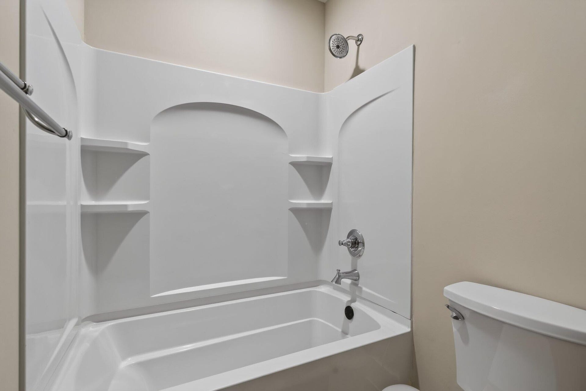 9647 Wiltshire Drive, Ooltewah, TN 37363 9647 Wiltshire Drive, Ooltewah, TN 37363