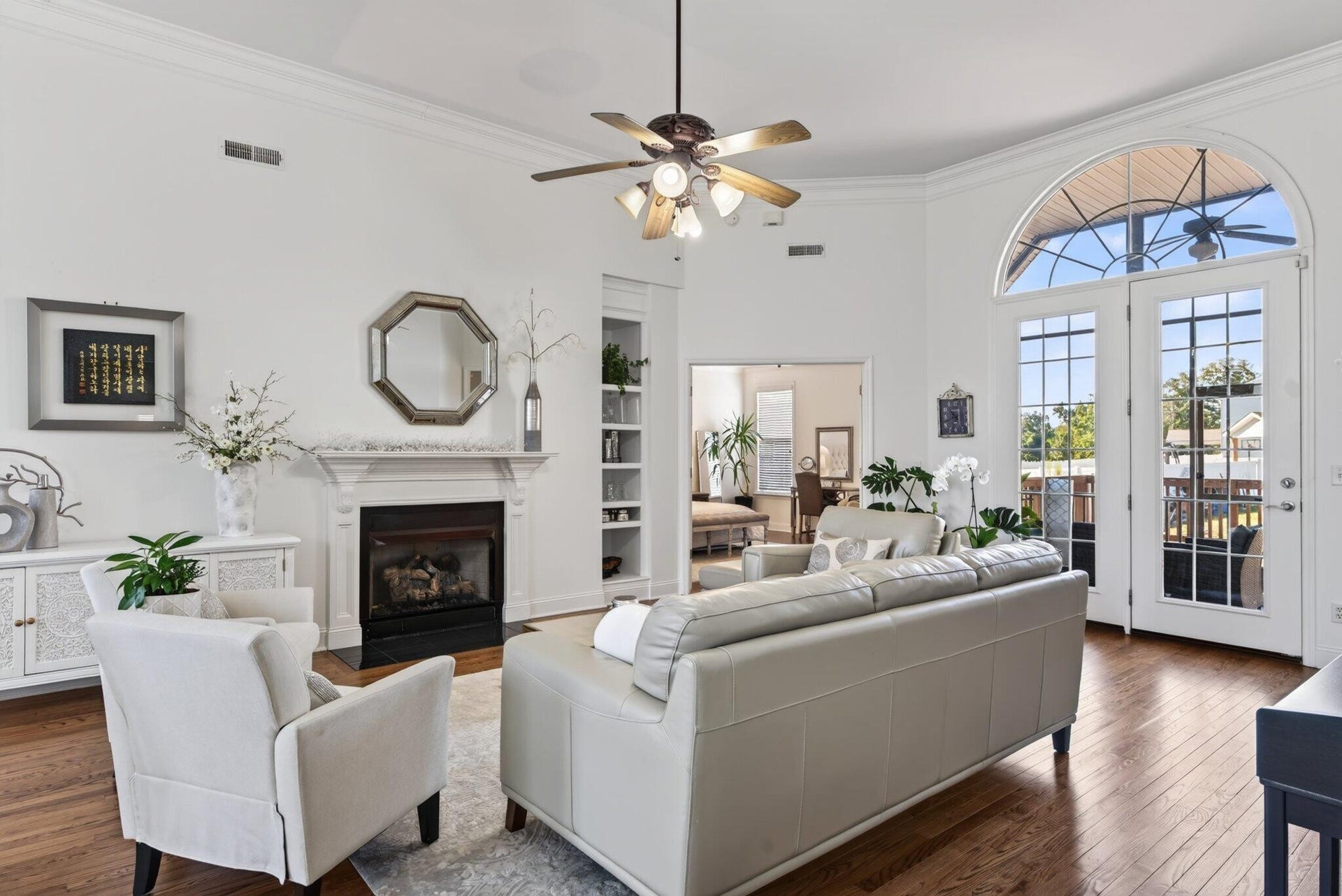9647 Wiltshire Drive, Ooltewah, TN 37363 9647 Wiltshire Drive, Ooltewah, TN 37363
