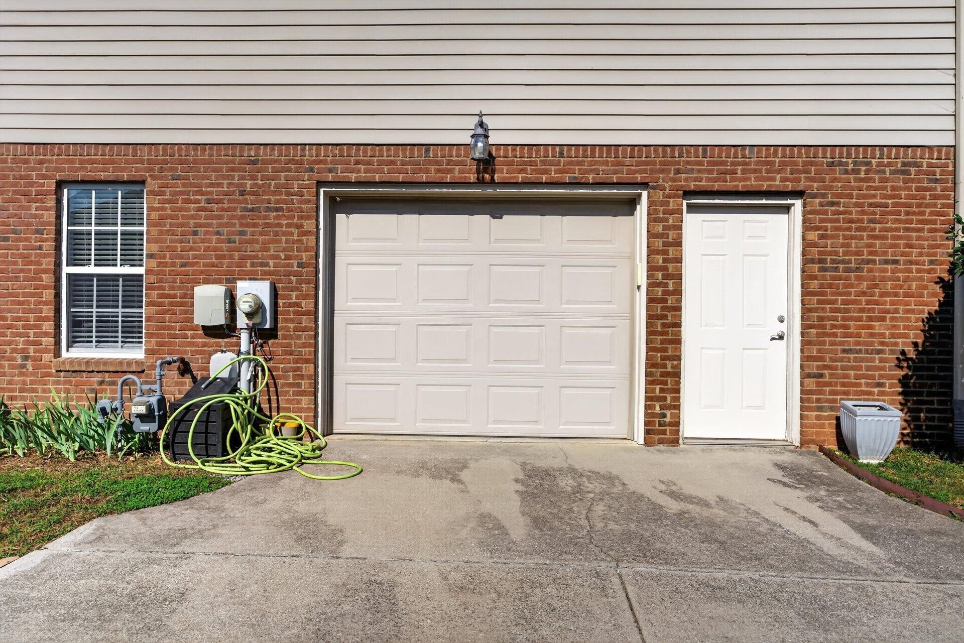 9647 Wiltshire Drive, Ooltewah, TN 37363 9647 Wiltshire Drive, Ooltewah, TN 37363