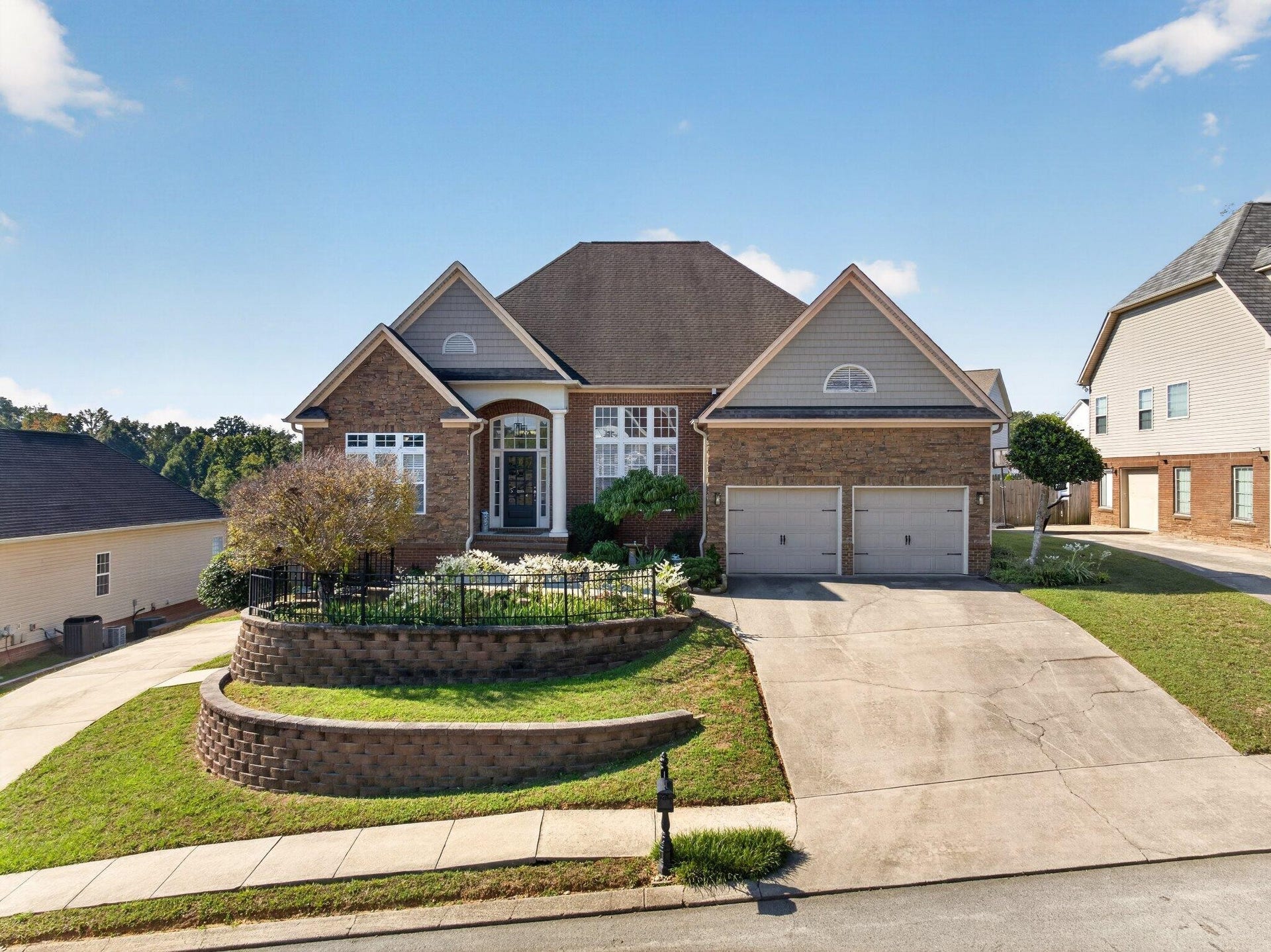 9647 Wiltshire Drive, Ooltewah, TN 37363 9647 Wiltshire Drive, Ooltewah, TN 37363