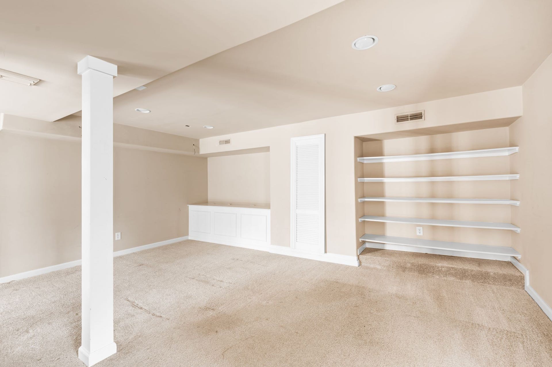 843 Summerly Dr, Nashville, TN 37209 843 Summerly Dr, Nashville, TN 37209