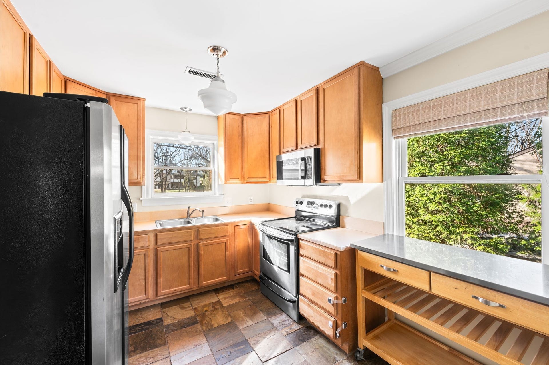 843 Summerly Dr, Nashville, TN 37209 843 Summerly Dr, Nashville, TN 37209