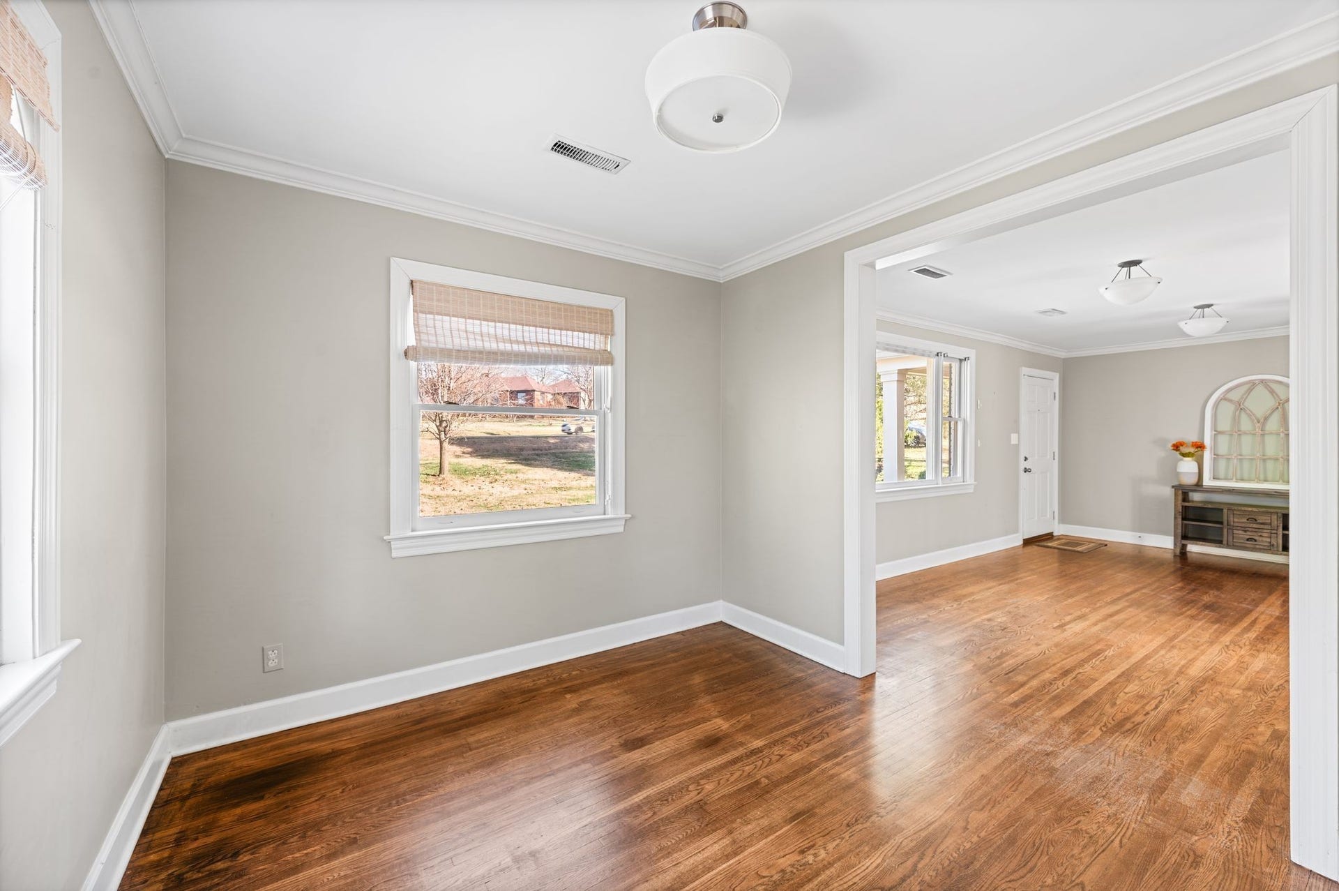 843 Summerly Dr, Nashville, TN 37209 843 Summerly Dr, Nashville, TN 37209