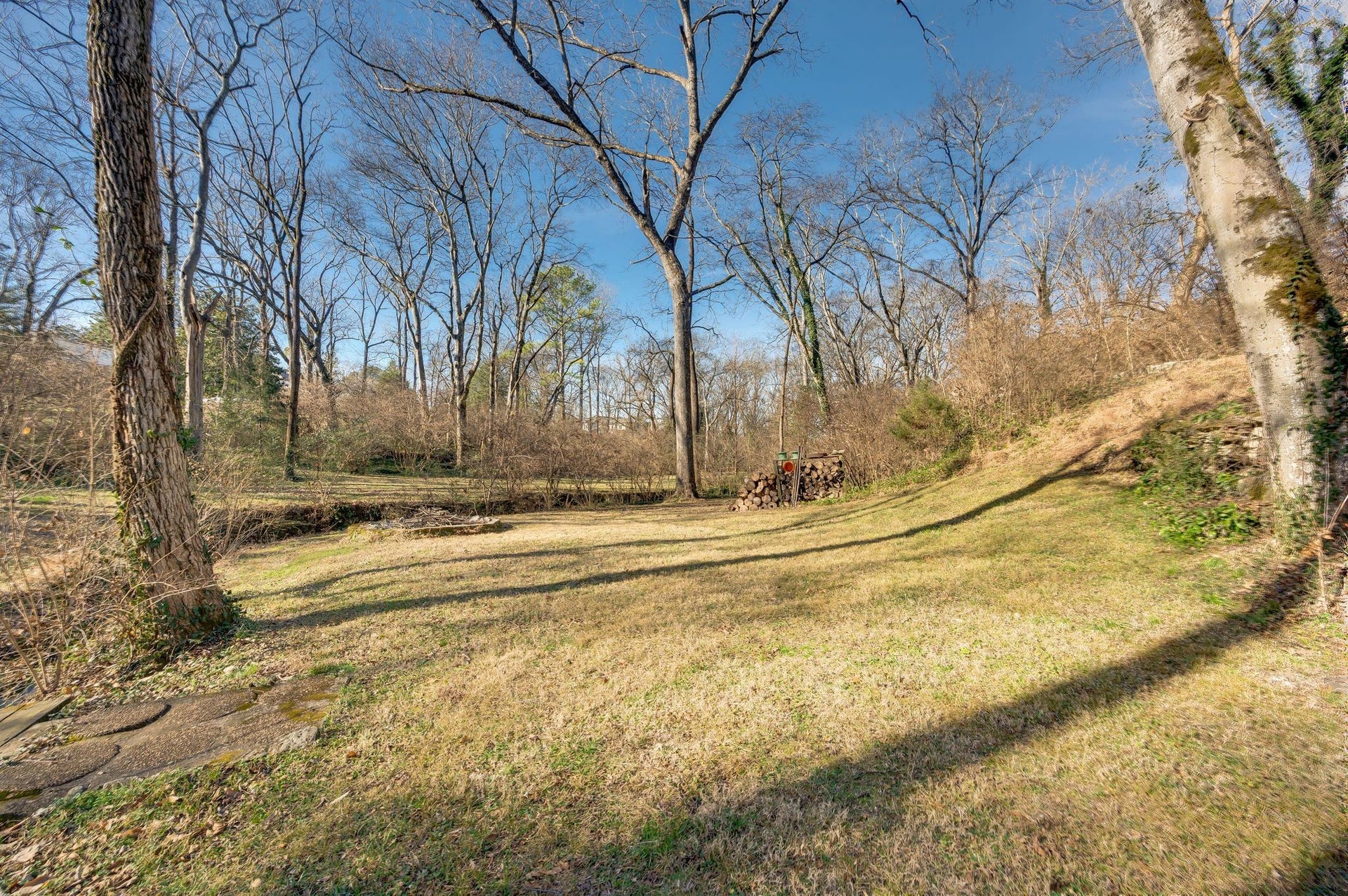 843 Summerly Dr, Nashville, TN 37209 843 Summerly Dr, Nashville, TN 37209