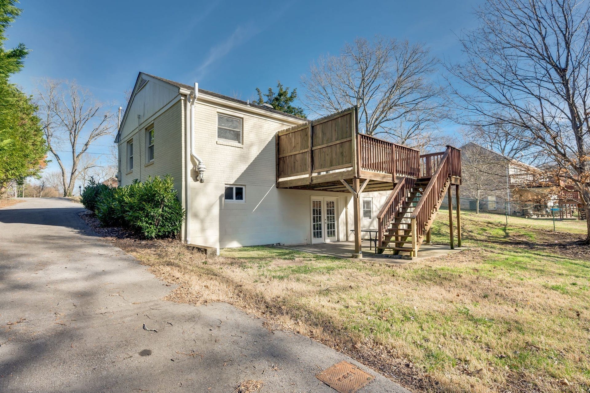 843 Summerly Dr, Nashville, TN 37209 843 Summerly Dr, Nashville, TN 37209