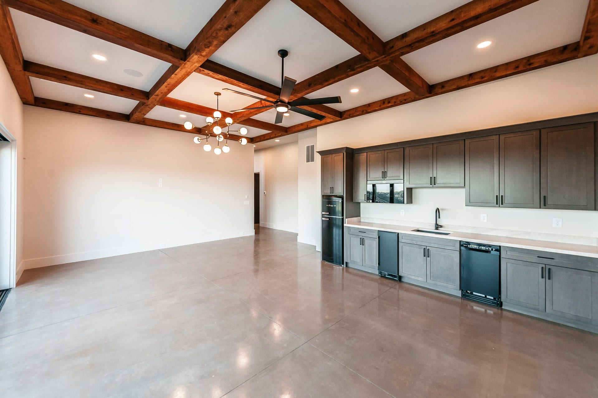 199 Deer Path Court, Smithville, TN 37166 199 Deer Path Court, Smithville, TN 37166