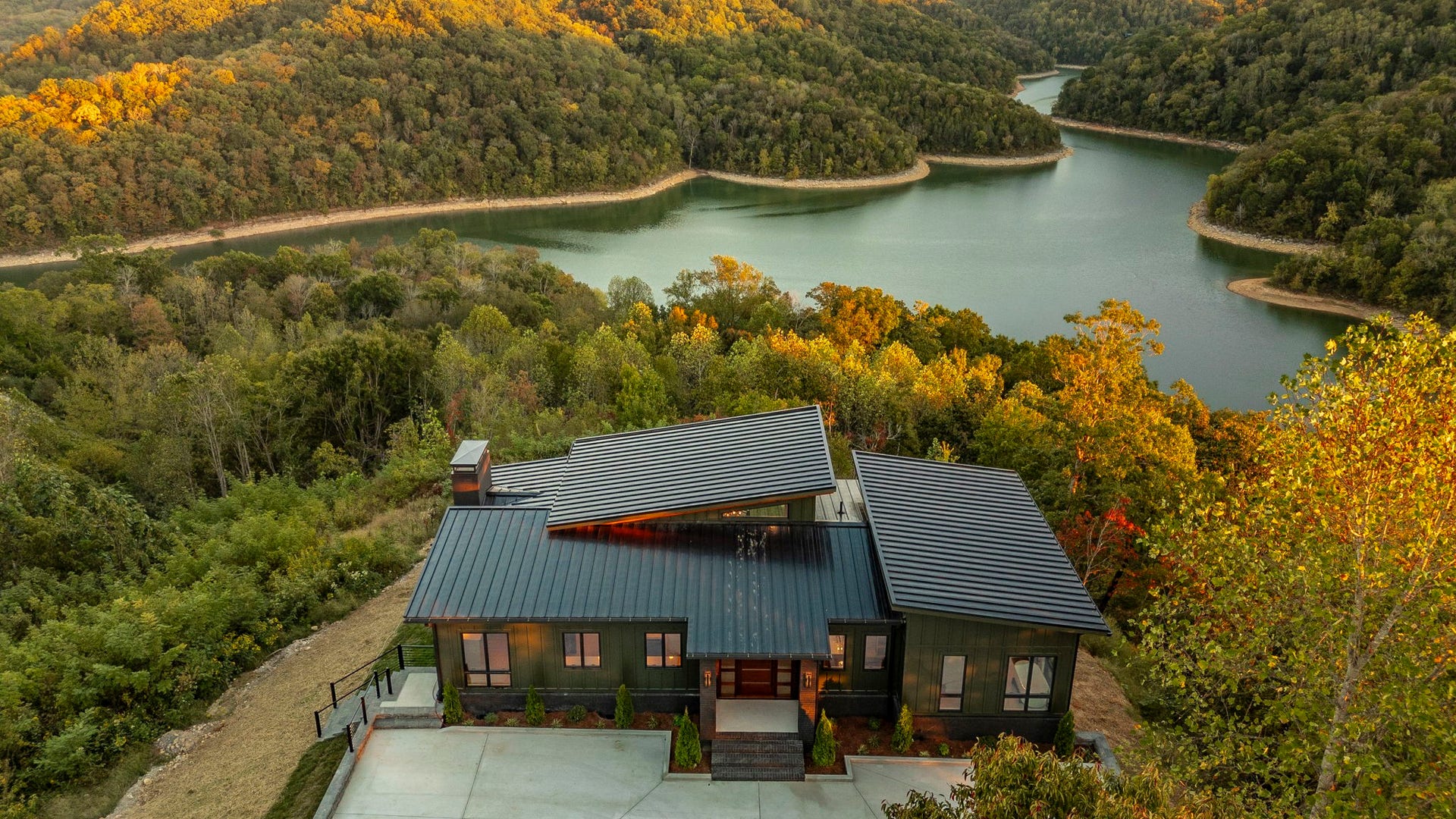 199 Deer Path Court, Smithville, TN 37166 199 Deer Path Court, Smithville, TN 37166