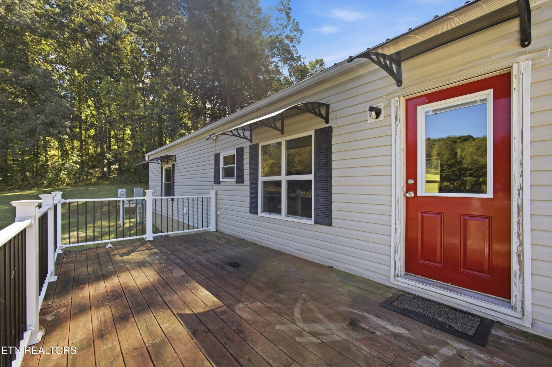 198 Crabtree Hollow Rd, Ten Mile, TN 37880 198 Crabtree Hollow Rd, Ten Mile, TN 37880