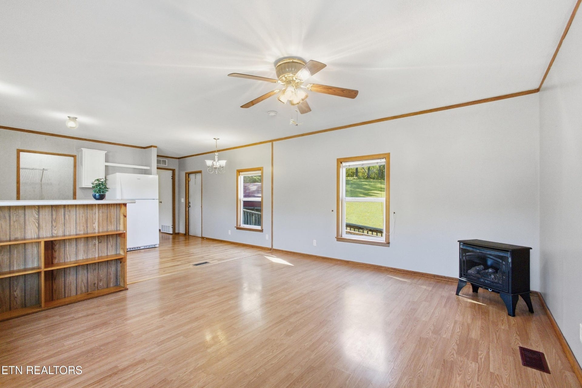 198 Crabtree Hollow Rd, Ten Mile, TN 37880 198 Crabtree Hollow Rd, Ten Mile, TN 37880