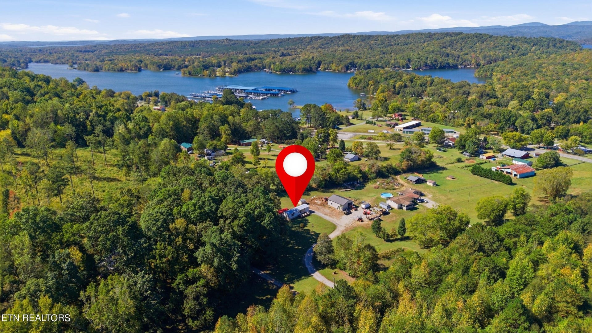 198 Crabtree Hollow Rd, Ten Mile, TN 37880 198 Crabtree Hollow Rd, Ten Mile, TN 37880