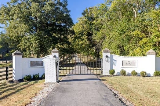 1395 Roy Sellers Rd, Columbia, TN 38401 1395 Roy Sellers Rd, Columbia, TN 38401