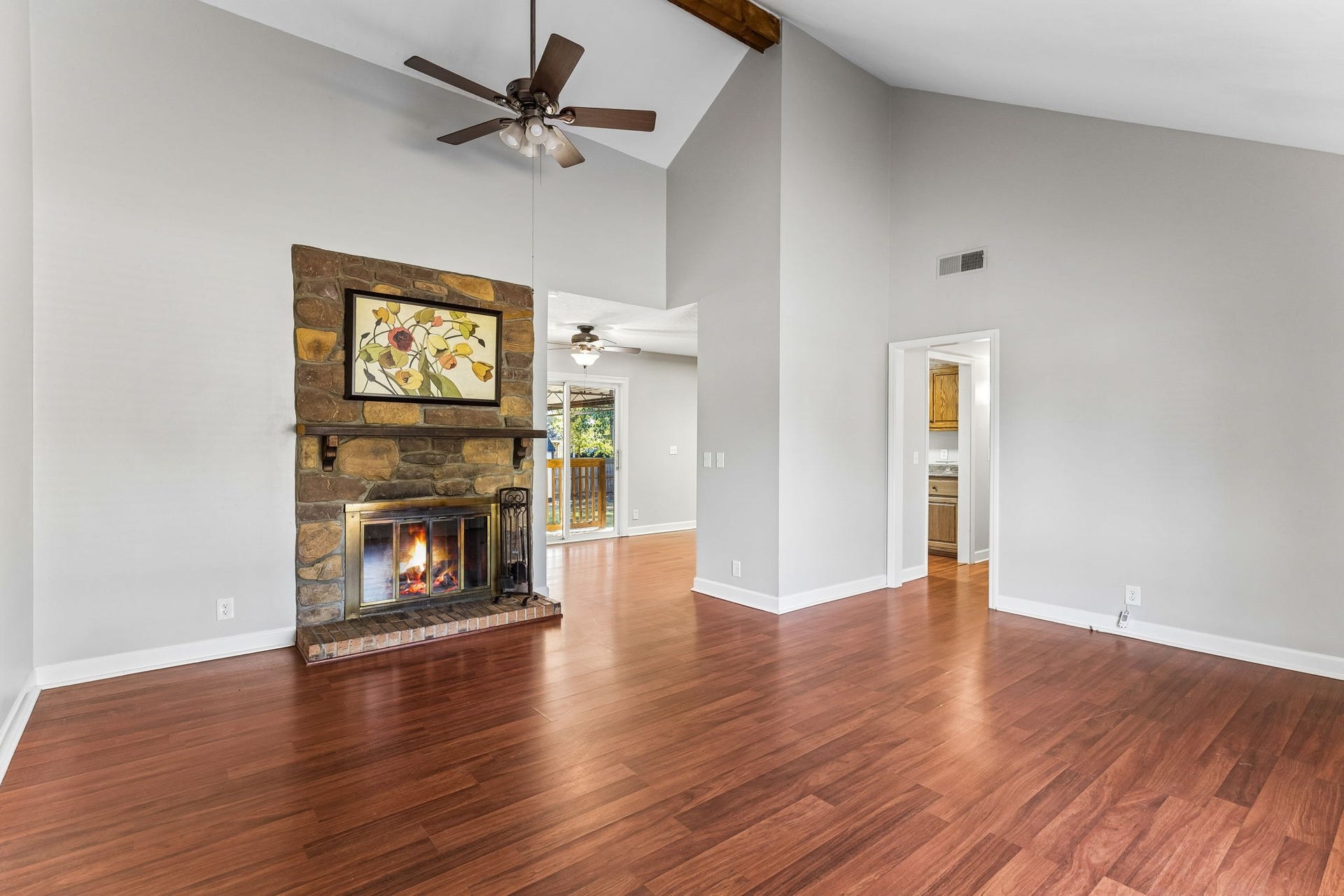 Gleaming floors and absolutely NO carpet throughout the house.