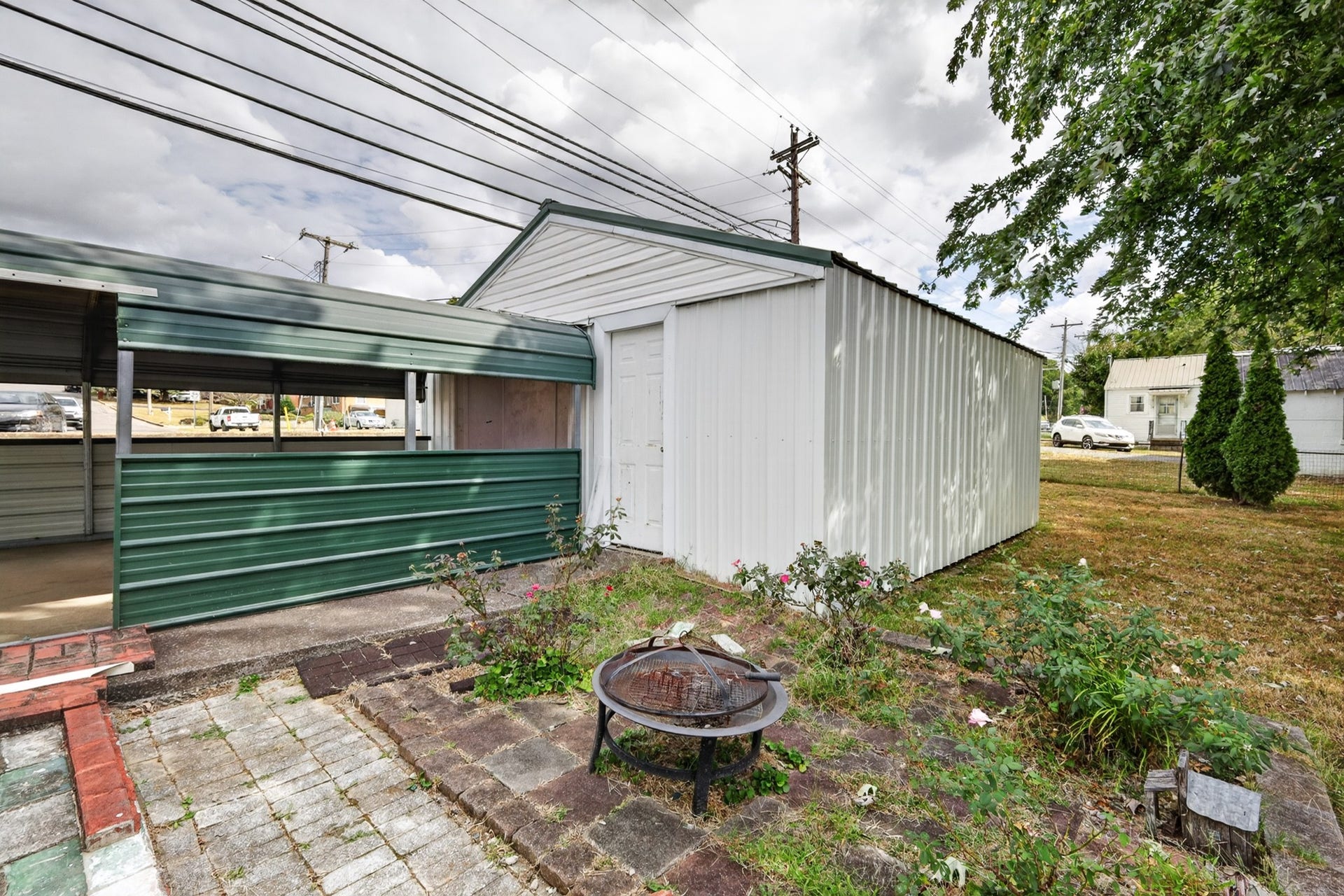 1801 Scribner Ave, Columbia, TN 38401 1801 Scribner Ave, Columbia, TN 38401