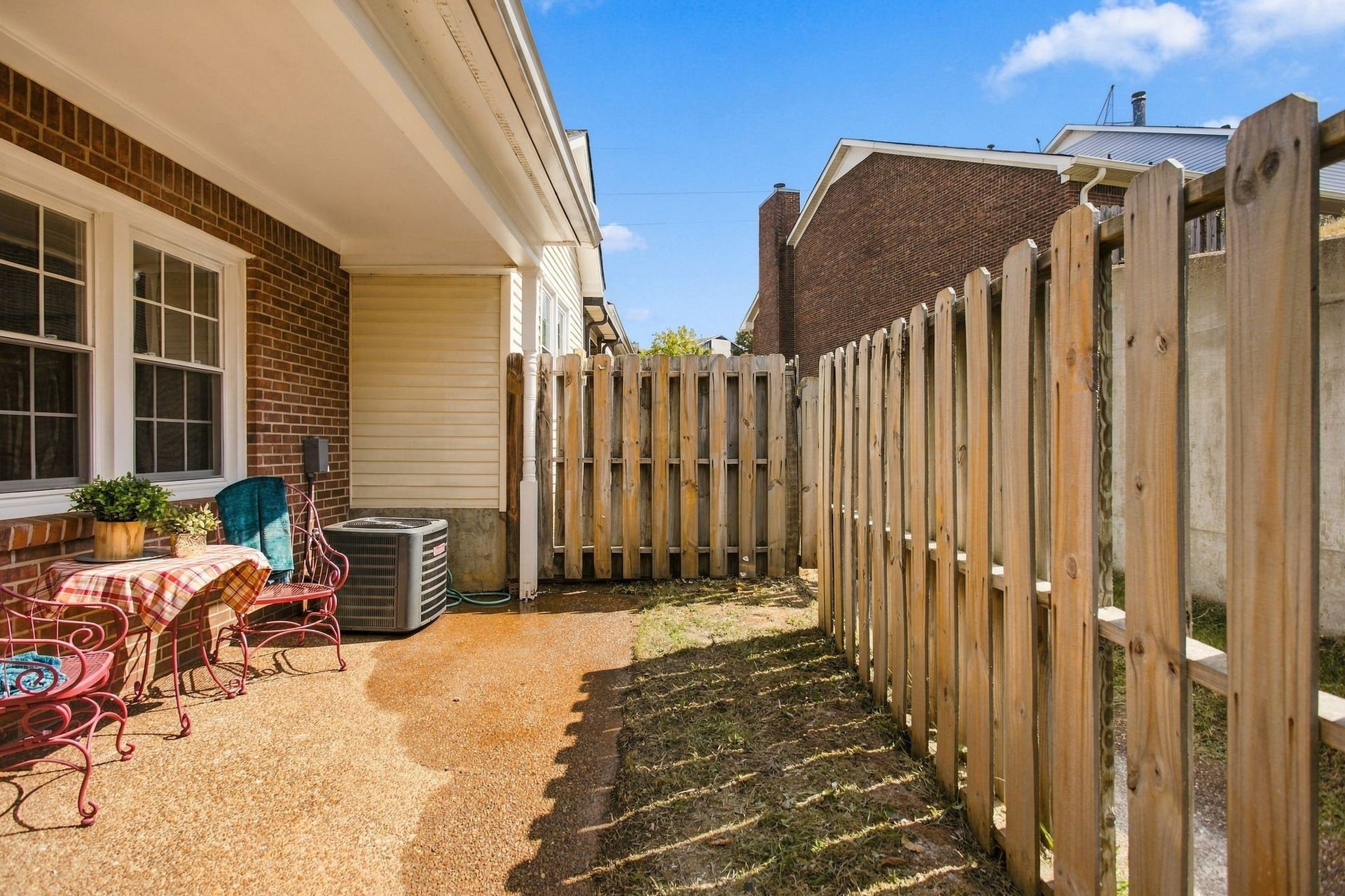 2041 Union Pl, Columbia, TN 38401 2041 Union Pl, Columbia, TN 38401
