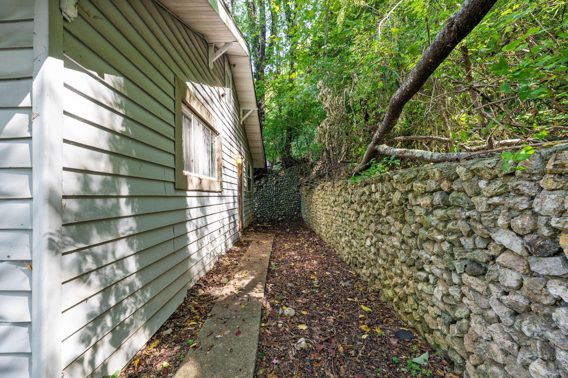 2320 Harrison Pike, Chattanooga, TN 37406 2320 Harrison Pike, Chattanooga, TN 37406